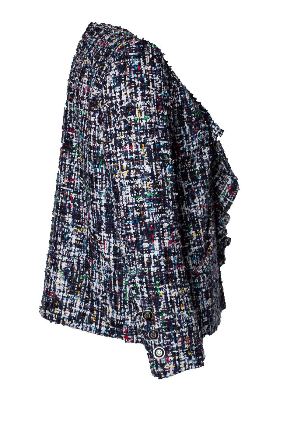 Women's Chanel, multicolor tweed jacket For Sale