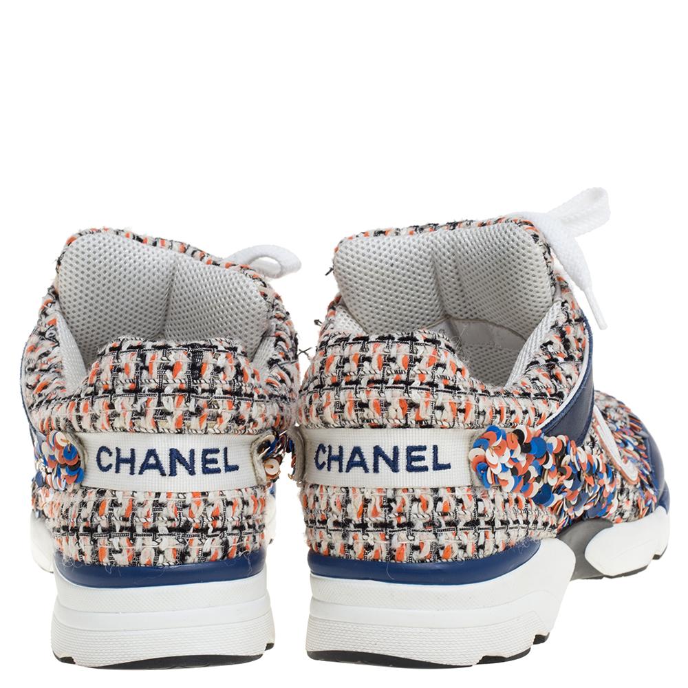 Chanel Multicolor Tweed/Leather and Sequins Low Top CC Sneakers Size 35 In Good Condition In Dubai, Al Qouz 2