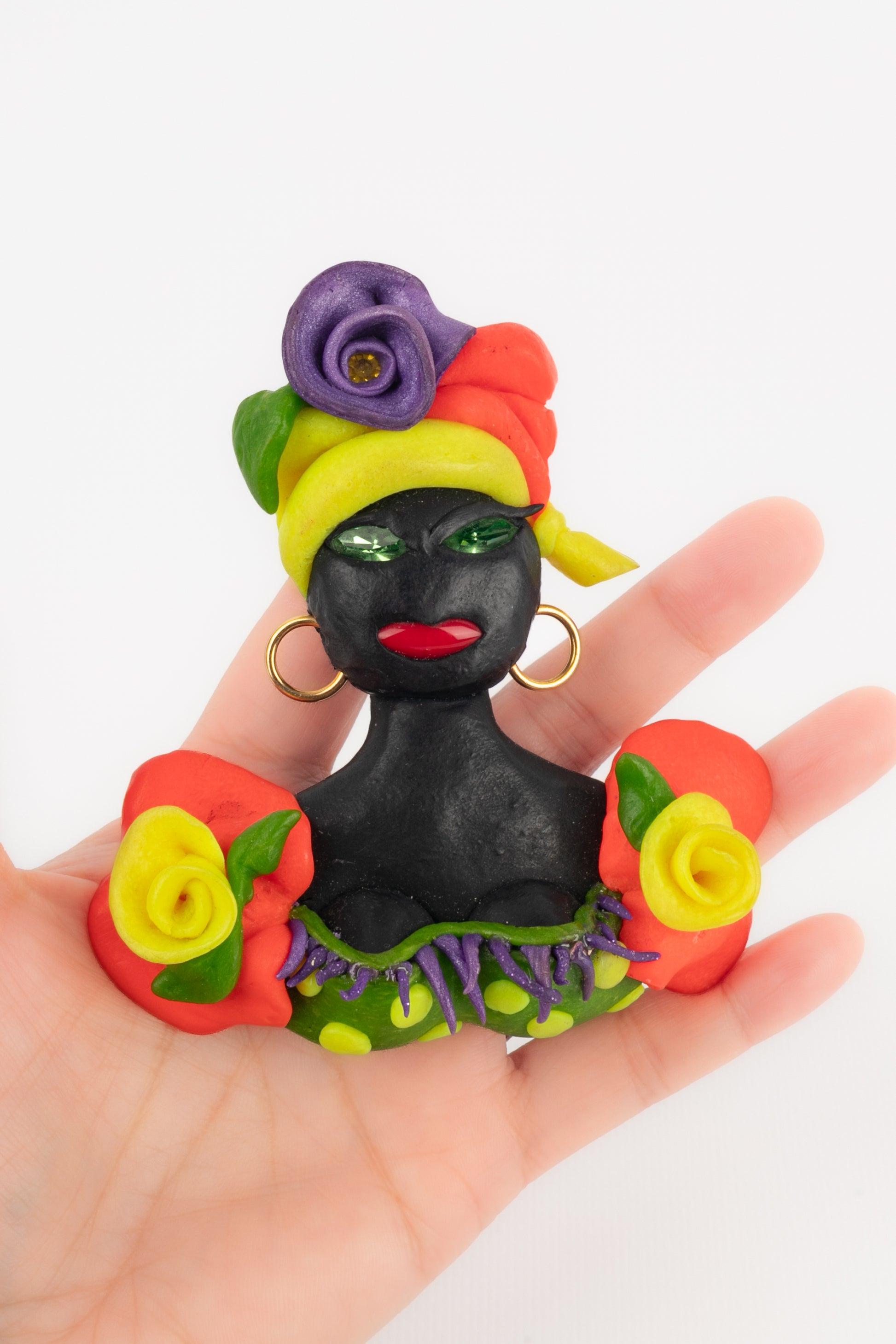Chanel Mehrfarbige Fimo Polymer Paste-Brosche mit Strasssteinen aus Polymer mit Strass, 1991 Damen
