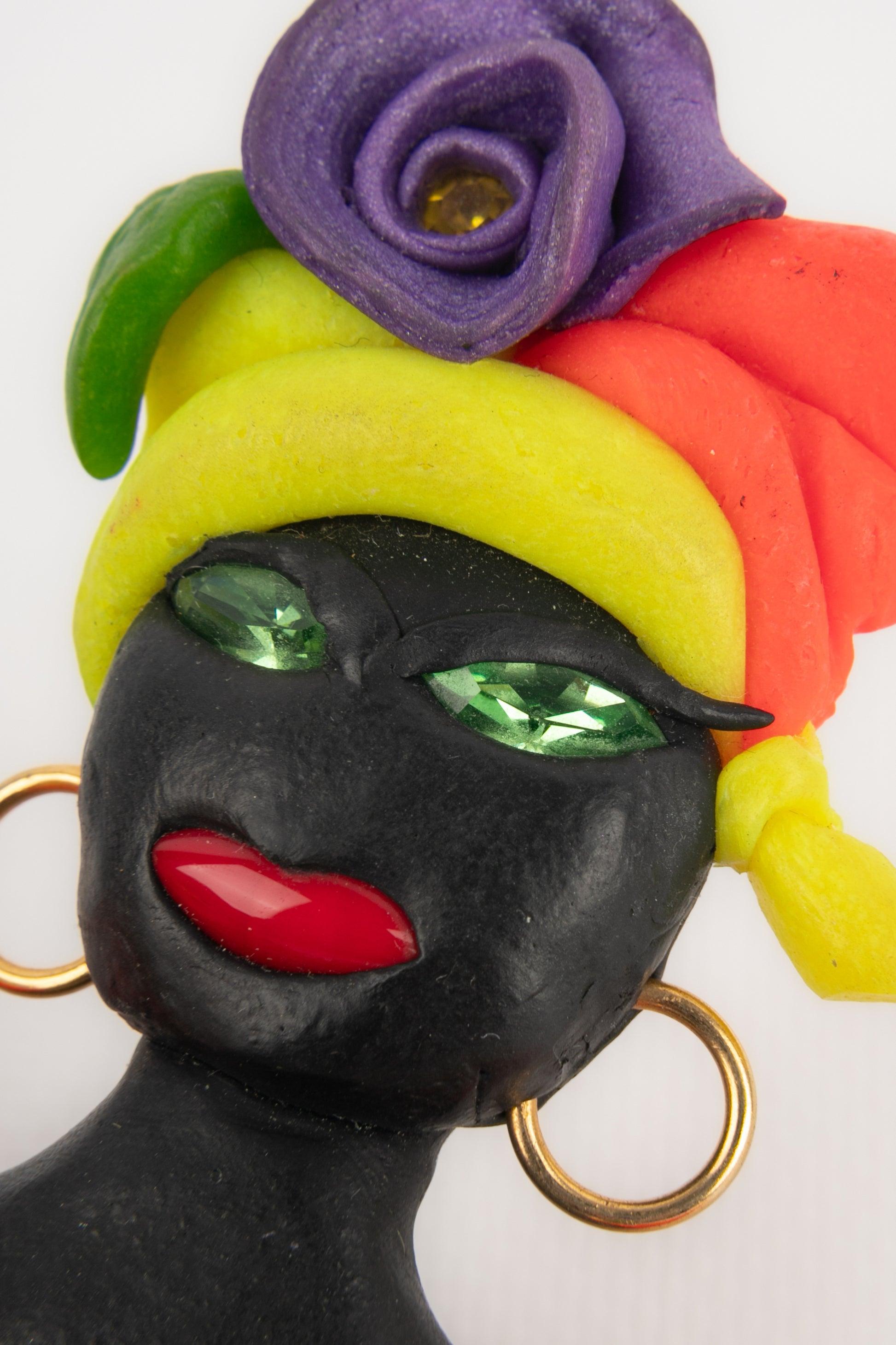 Chanel Mehrfarbige Fimo Polymer Paste-Brosche mit Strasssteinen aus Polymer mit Strass, 1991 1