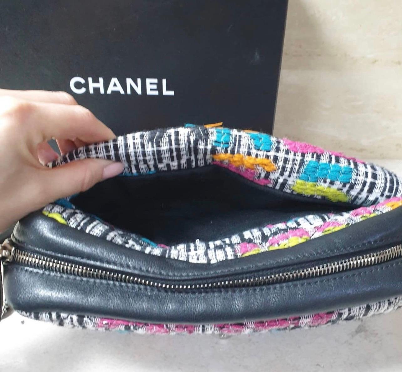 Women's or Men's Chanel Multicolour Fantasy Tweed & Black Lambskin Medium Easy Flap Bag