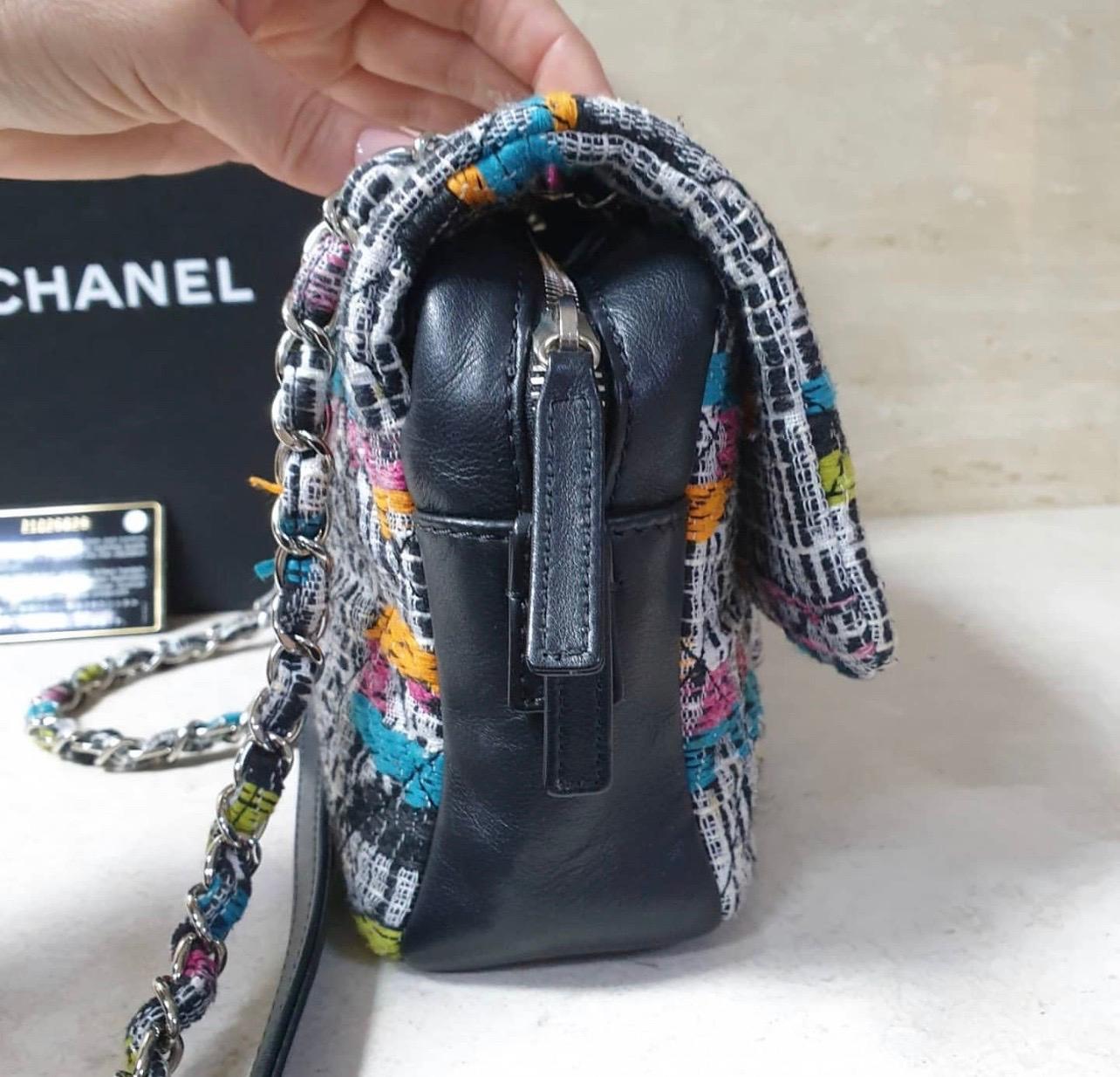 Chanel Multicolour Fantasy Tweed & Black Lambskin Medium Easy Flap Bag 4
