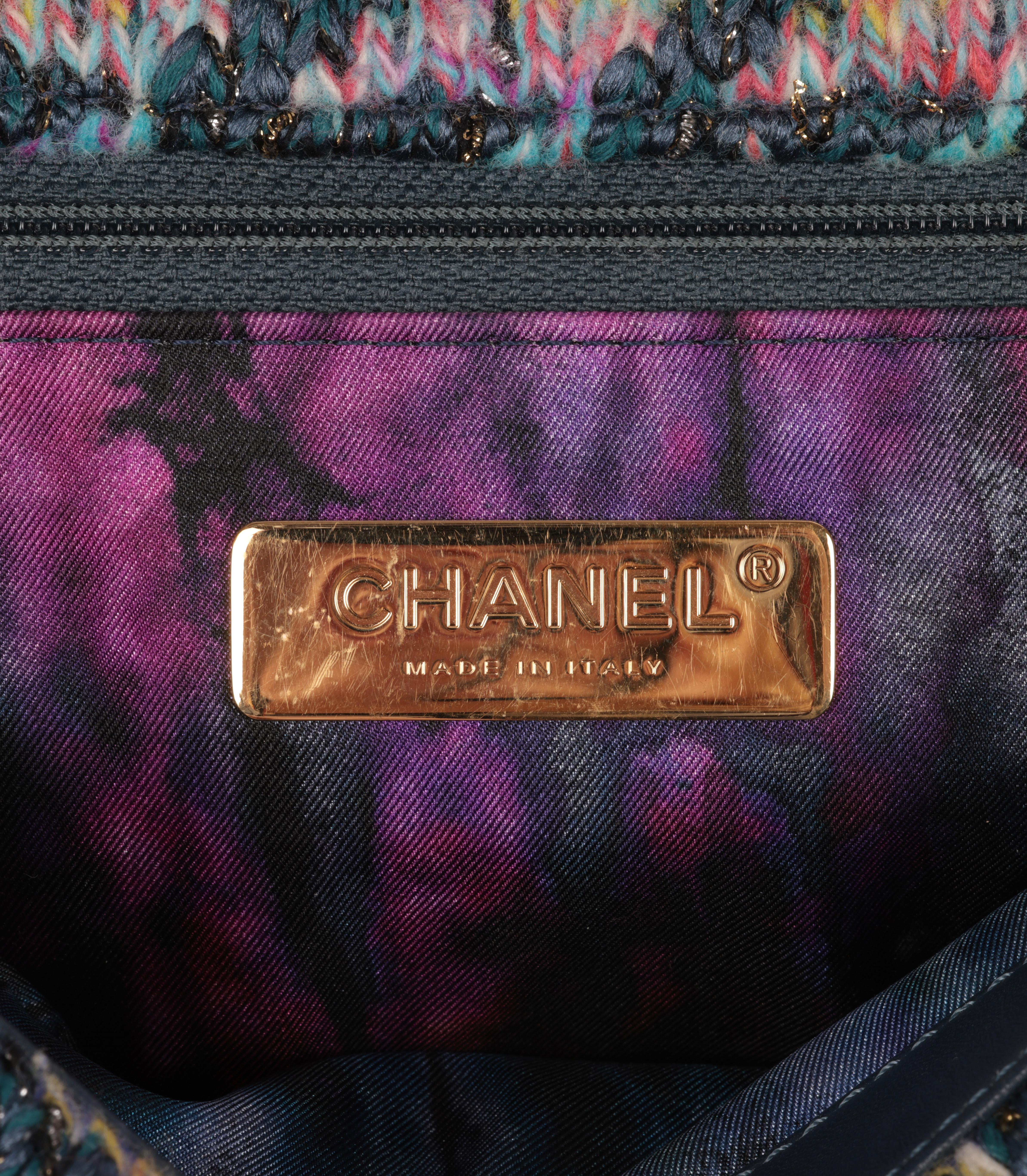 Women's Chanel Multicolour Rainbow Quilted Tweed Fabric & Blue Calfskin Leather Small 19