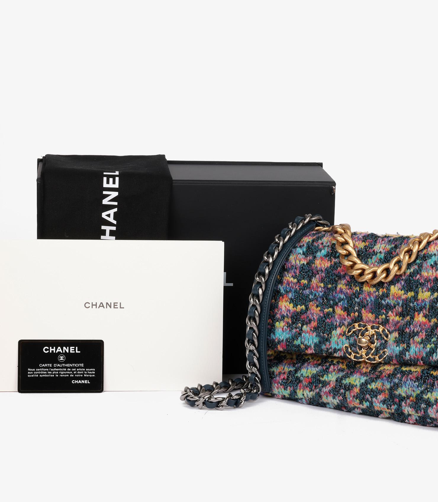 Chanel Multicolour Rainbow Quilted Tweed Fabric & Blue Calfskin Leather Small 19 2