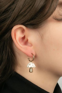 Chanel "Mushroom" Earrings in Gold Metal and Orange Enamel