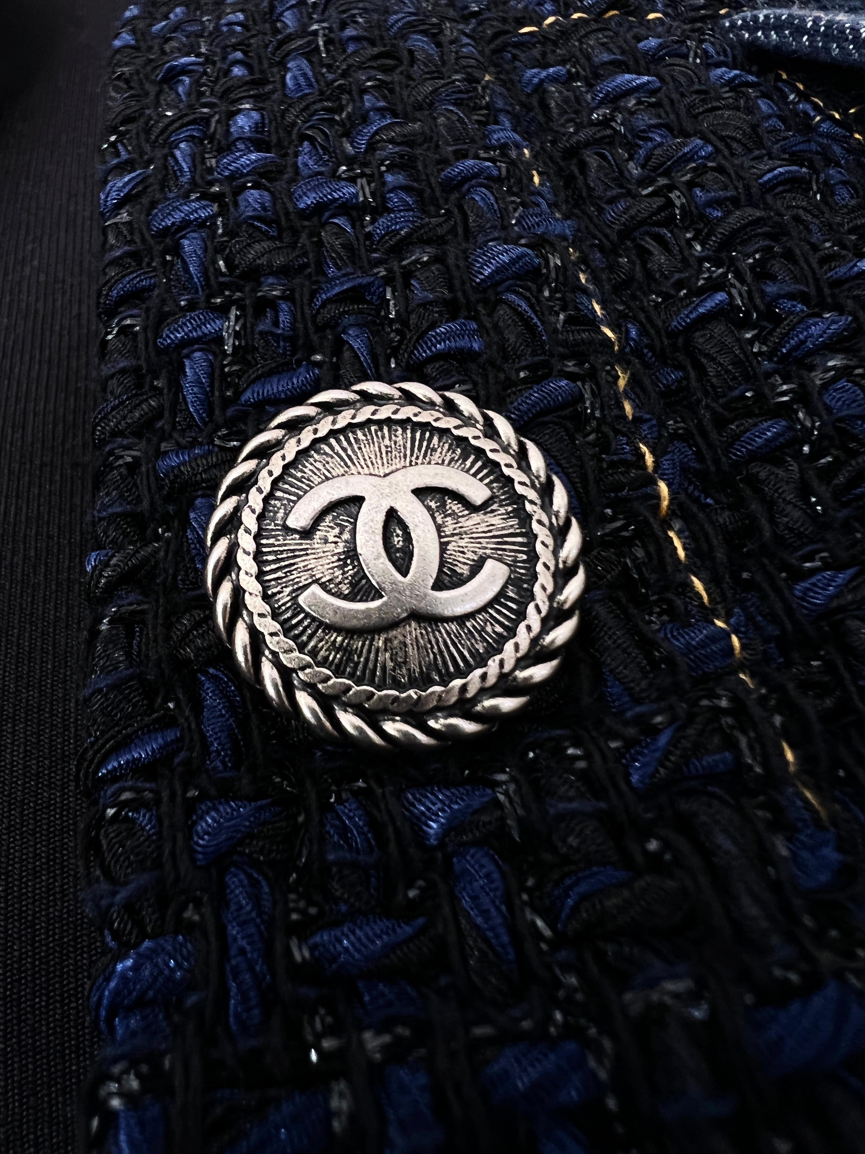Chanel Must Have Ad Campaigner Lesage Tweed Jacket en vente 10