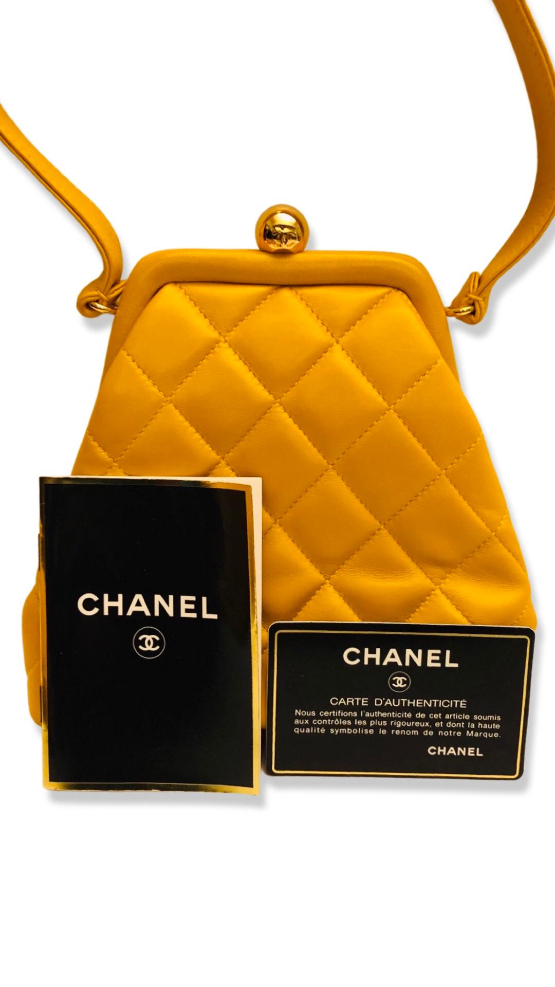 Women's or Men's Chanel Mustard Yellow Quilted Lambskin Kiss-Lock Purse Handbag  For Sale
