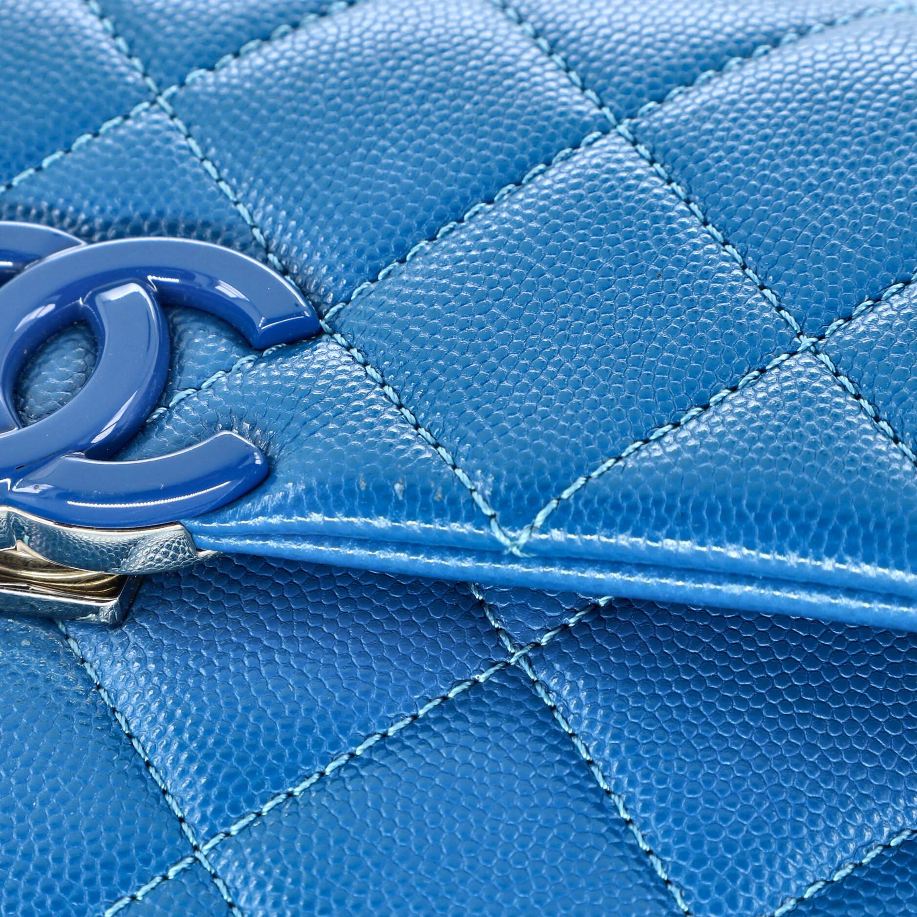 Chanel My Everything Flap Bag Quilted Caviar Small 2
