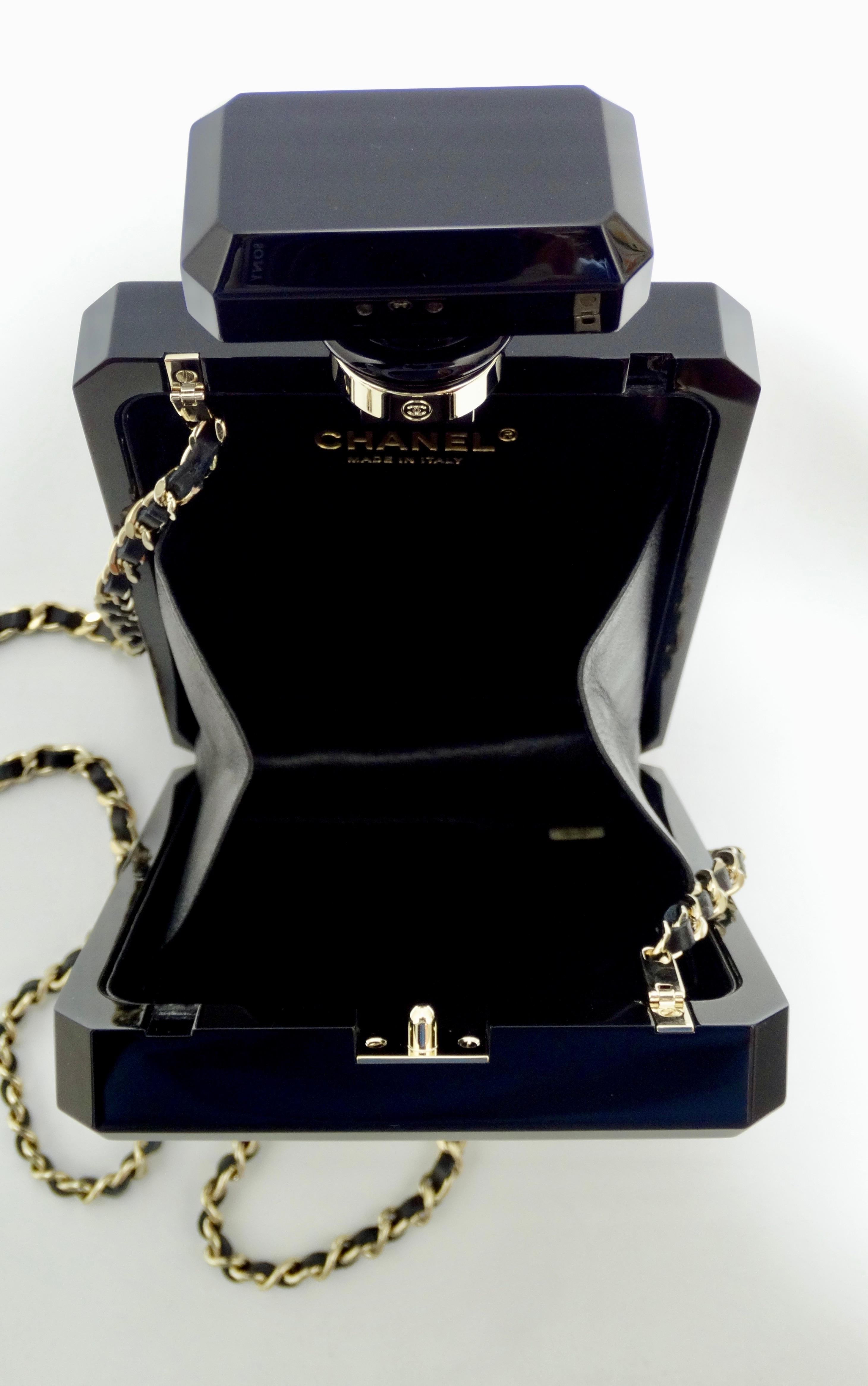 Chanel Gold Metal Perfume Bottle Evening Bag at 1stDibs | utoll988 chanel,  chanel gold perfume bag, chanel gold metal bag