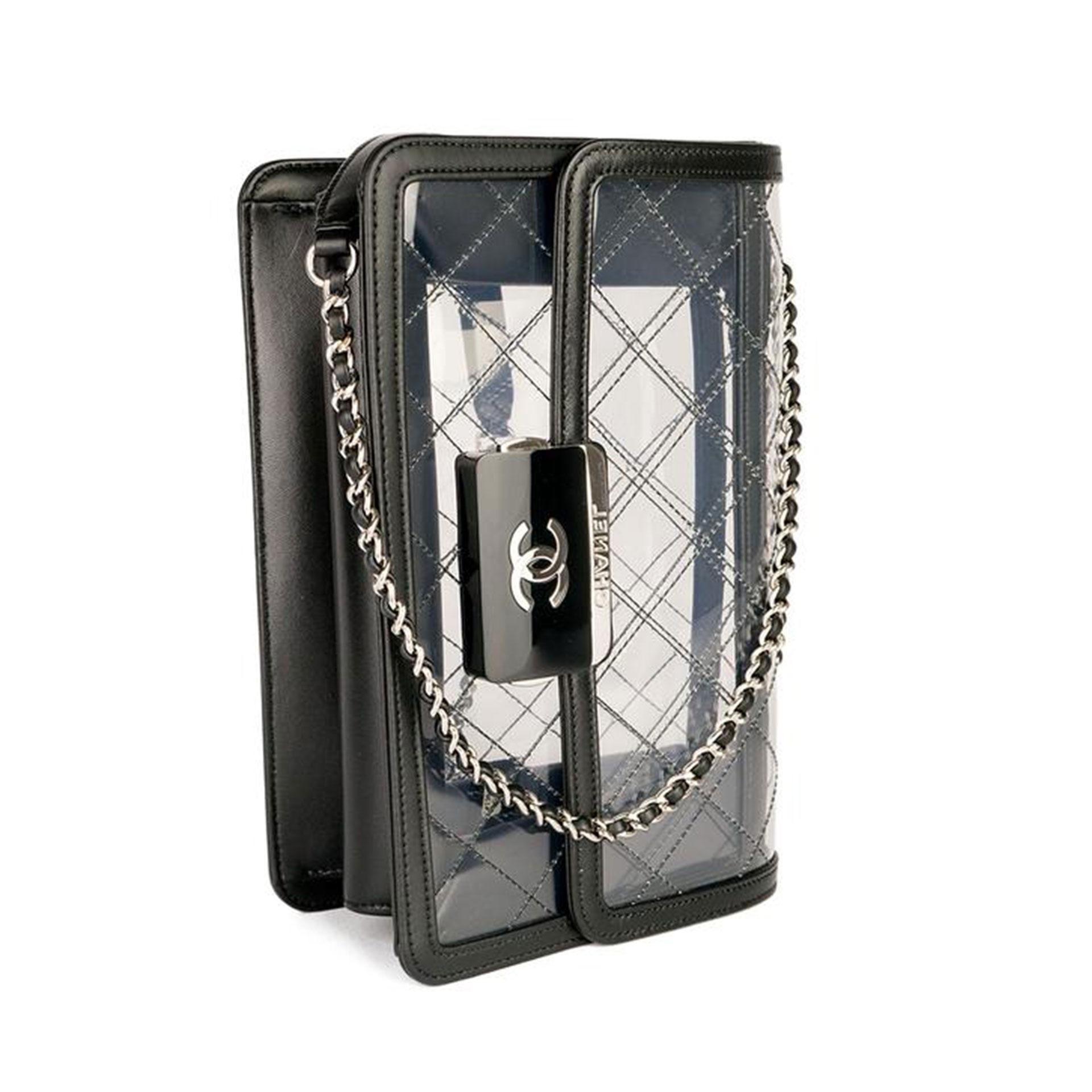 Chanel naked transparent flap with lambskin leather and Chanel engraved beauty push lock closure. Iconic new style of Chanel's  transparent flaps with accordion bottom and two interior compartments. 

7