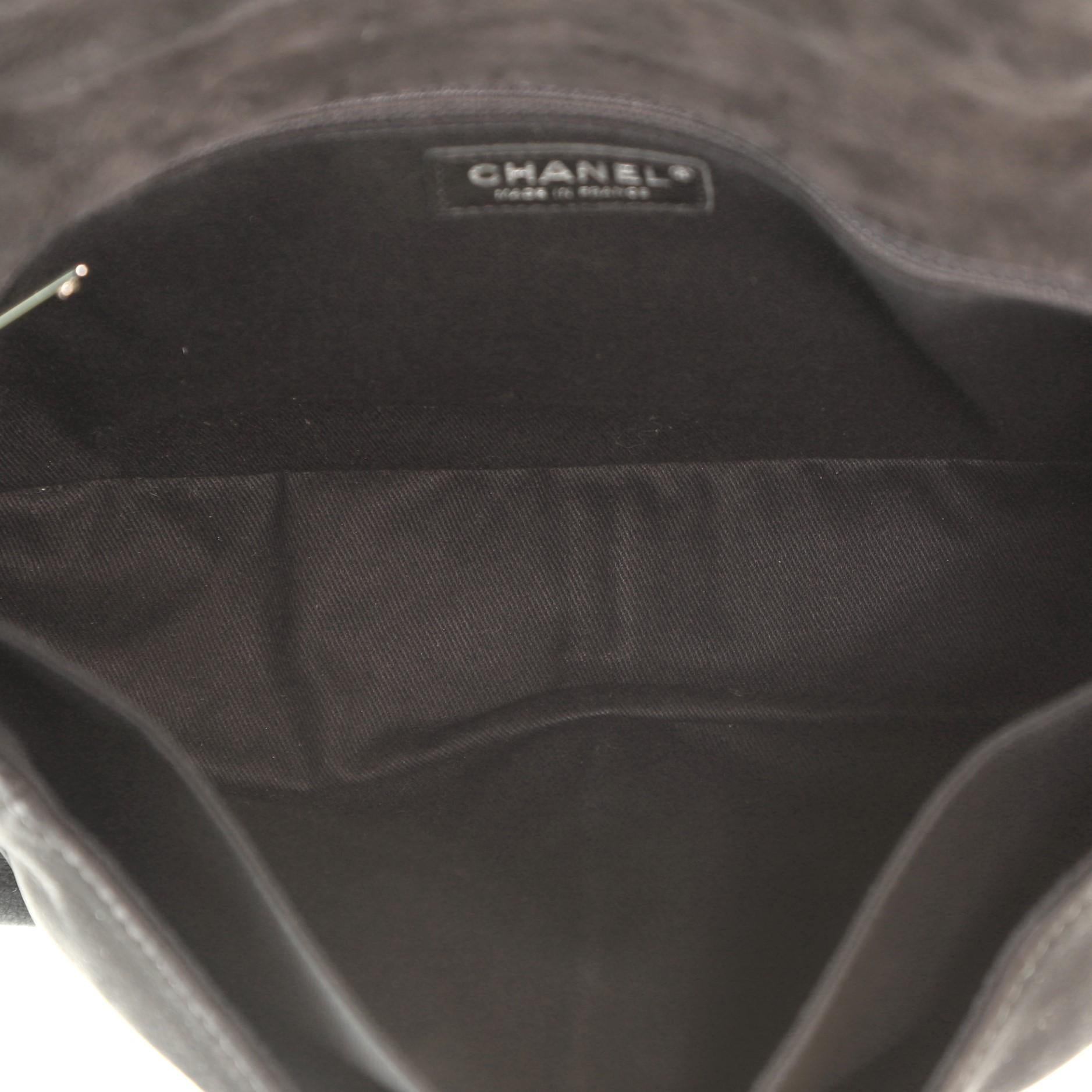 Women's or Men's Chanel Natural Beauty Split Pocket Flap Bag Quilted Nubuck Large