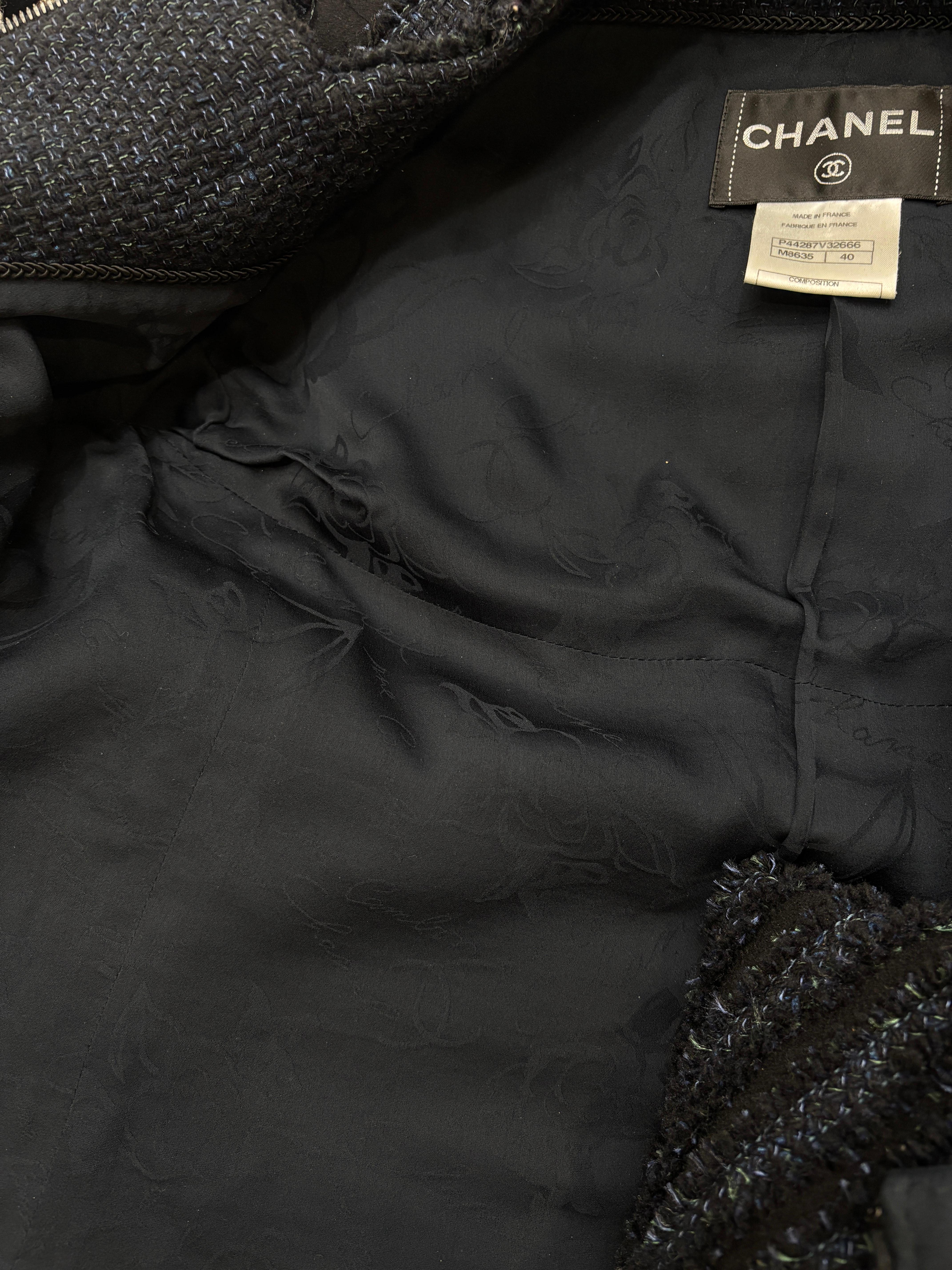 Chanel Navy 2 Piece Suit/Jacket Size 40/Skirt Size 42 For Sale 8