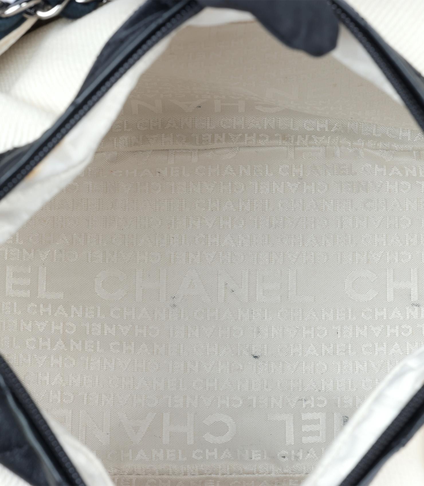 Chanel Navy, Beige Canvas & Black Quilted Lambskin Cruise Timeless Hobo Bag For Sale 6