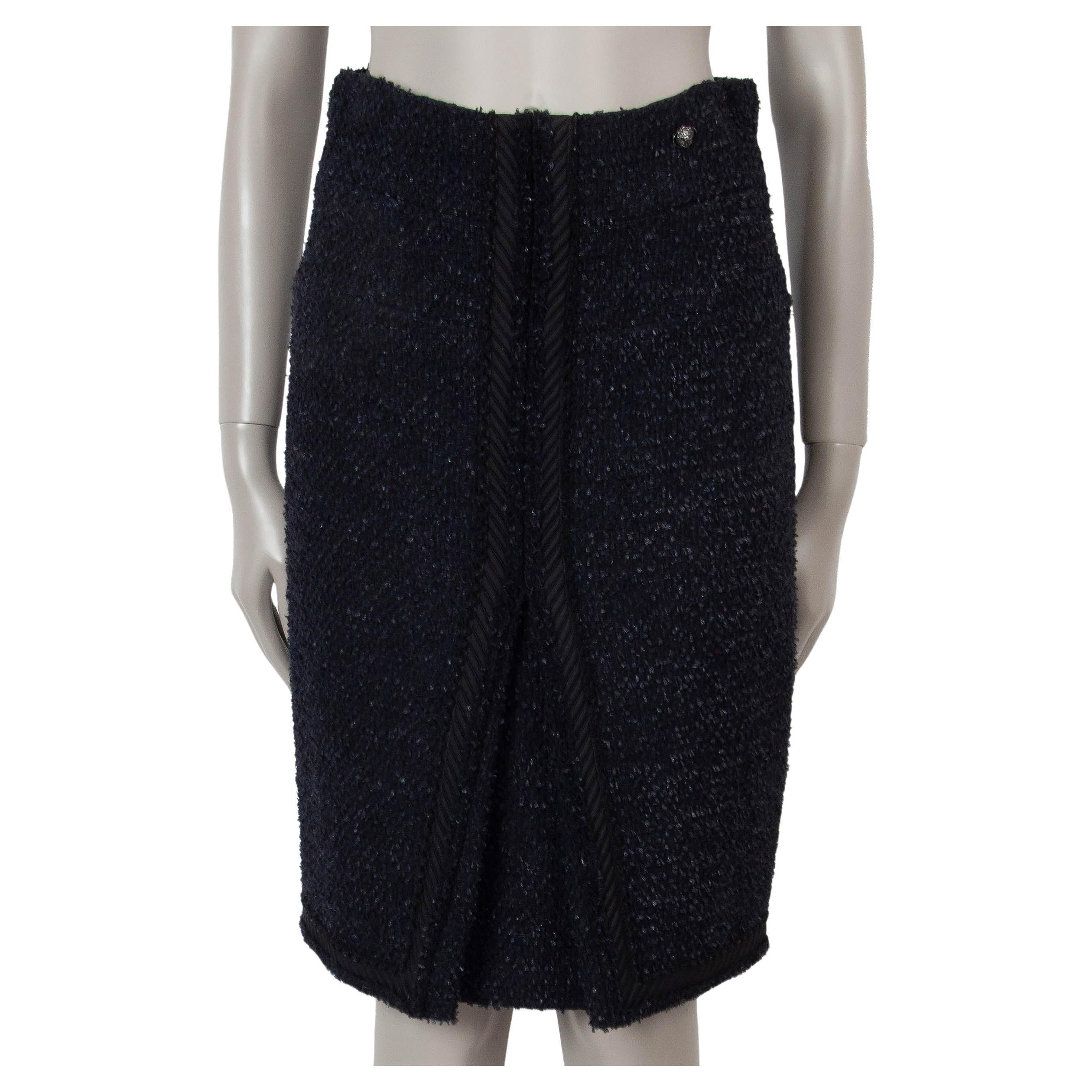 CHANEL navy & black wool 09A BRAID TRIM TWEED Skirt 38 S For Sale