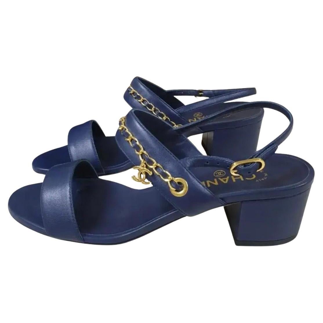 Chanel Navy Block Heels Chain Sandals For Sale at 1stDibs