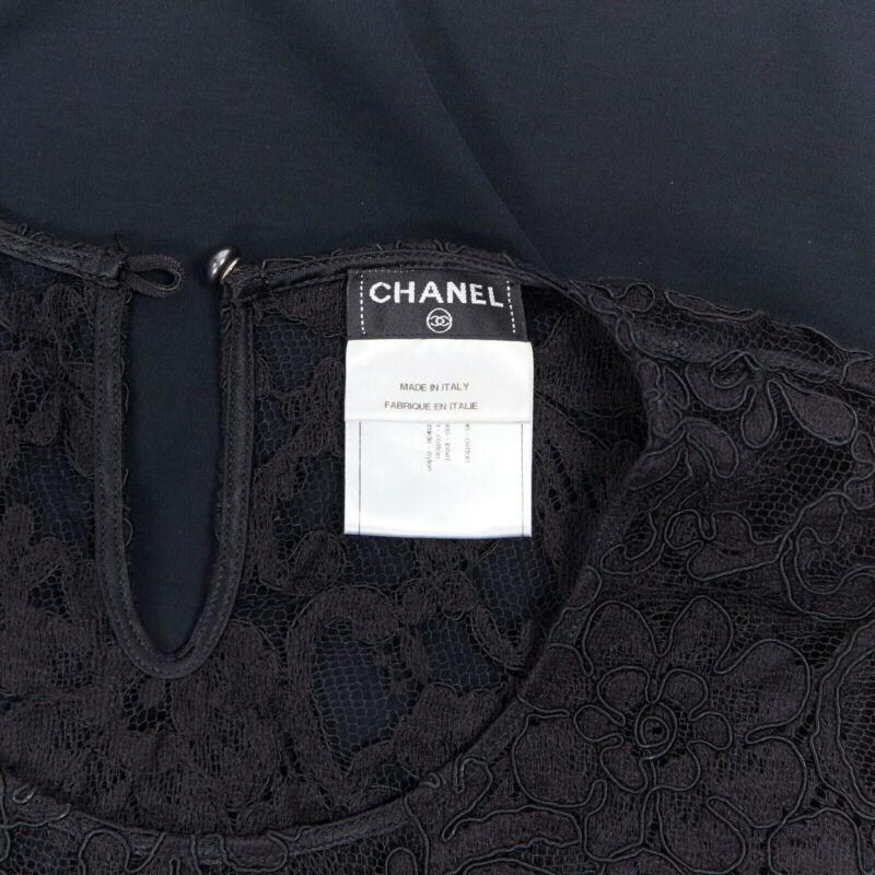CHANEL navy blue 100% cotton illusion neckline black lace sleeveless top FR36 For Sale 4