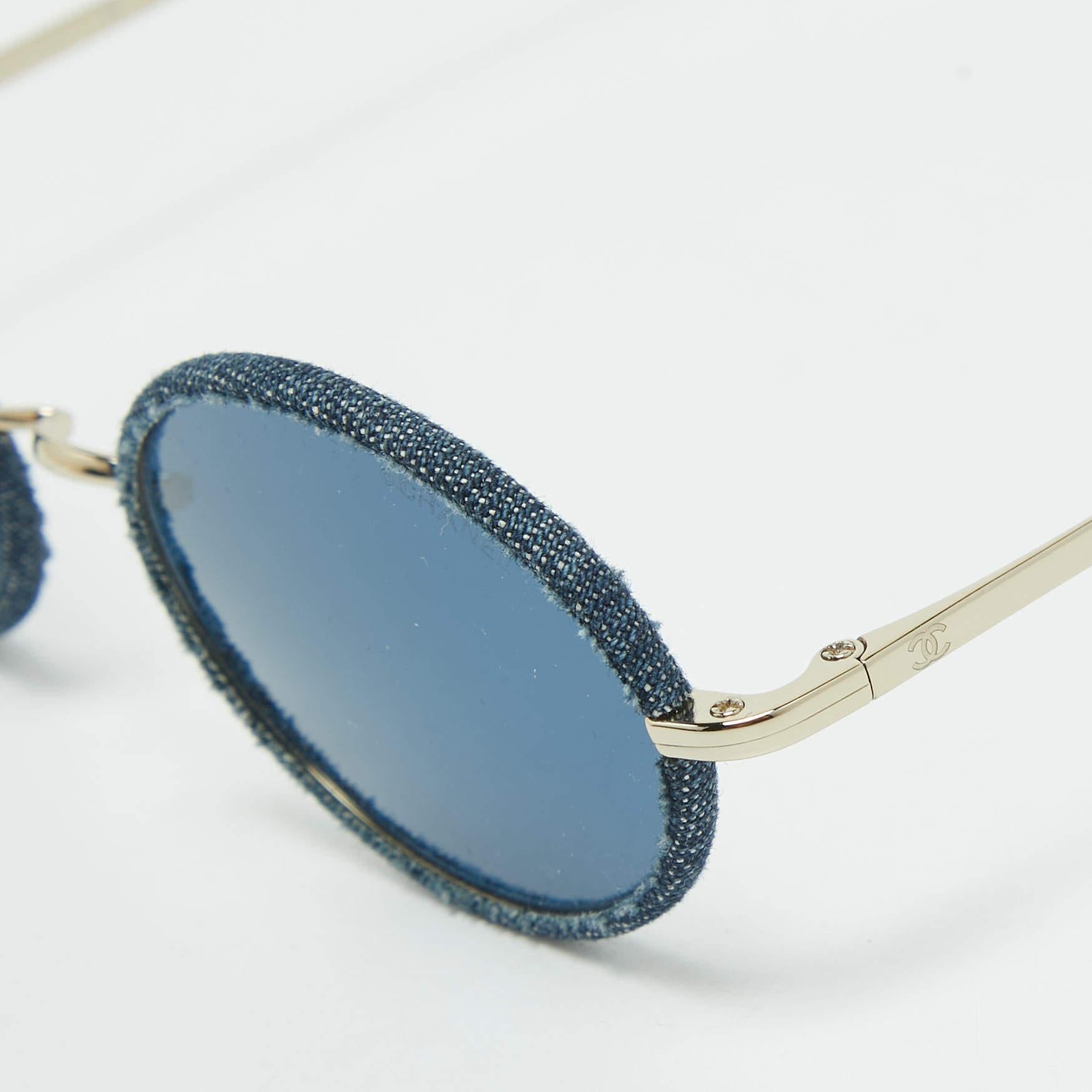 Chanel Navy Blue 4248-J Denim Frame Oval Sunglasses In Excellent Condition In Dubai, Al Qouz 2