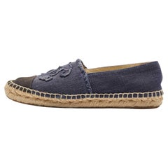 Chanel Marineblau/Schwarz Canvas CC Espadrille Flats Größe 38