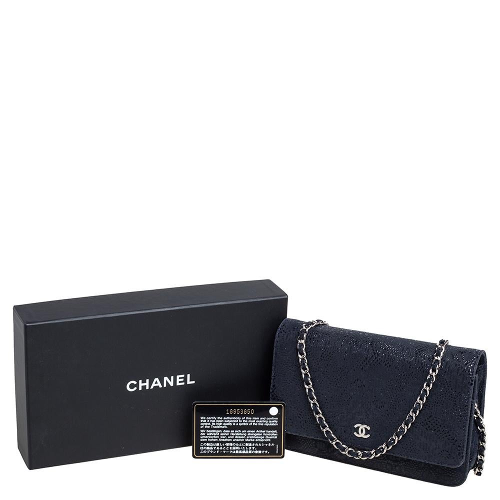 Chanel Navy Blue/Black Lace Overlay Suede Classic Wallet on Chain 8