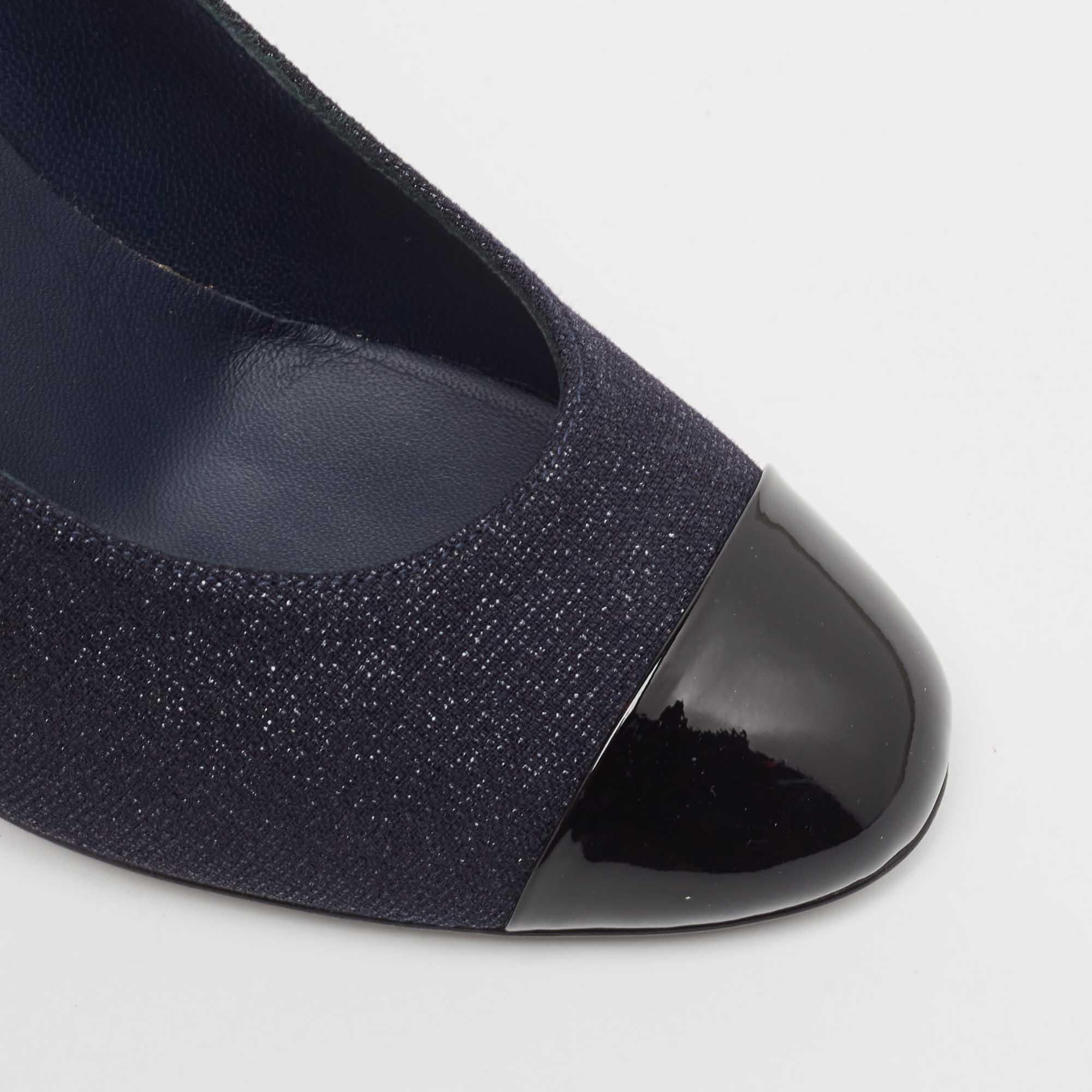 Chanel Navy Blue/Black Lurex Fabric and Patent Leather Cap Toe Pumps Size 39 3