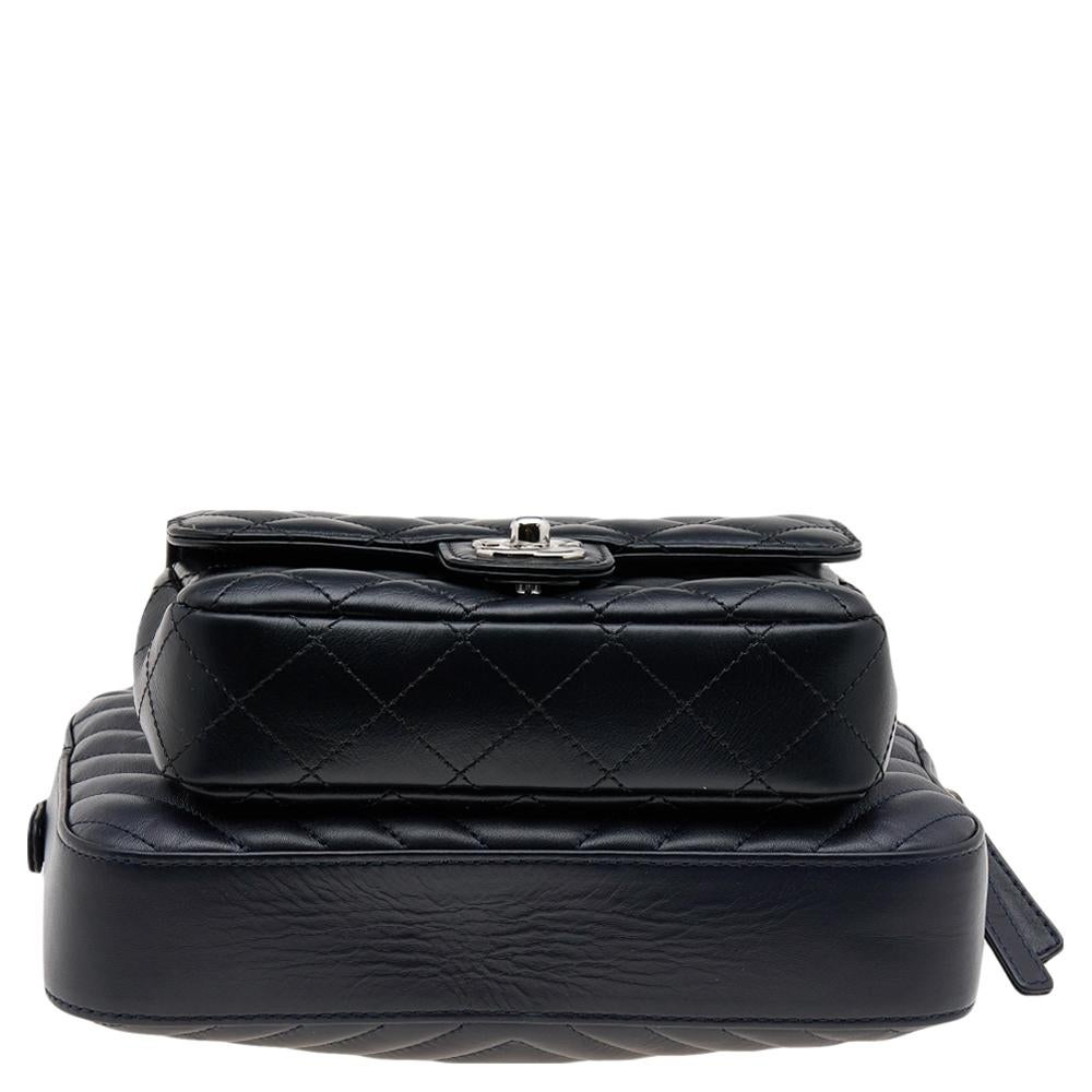 Chanel Navy Blue/Black Quilted And Chevron Leather Metiers d'art Camera Case Bag 2