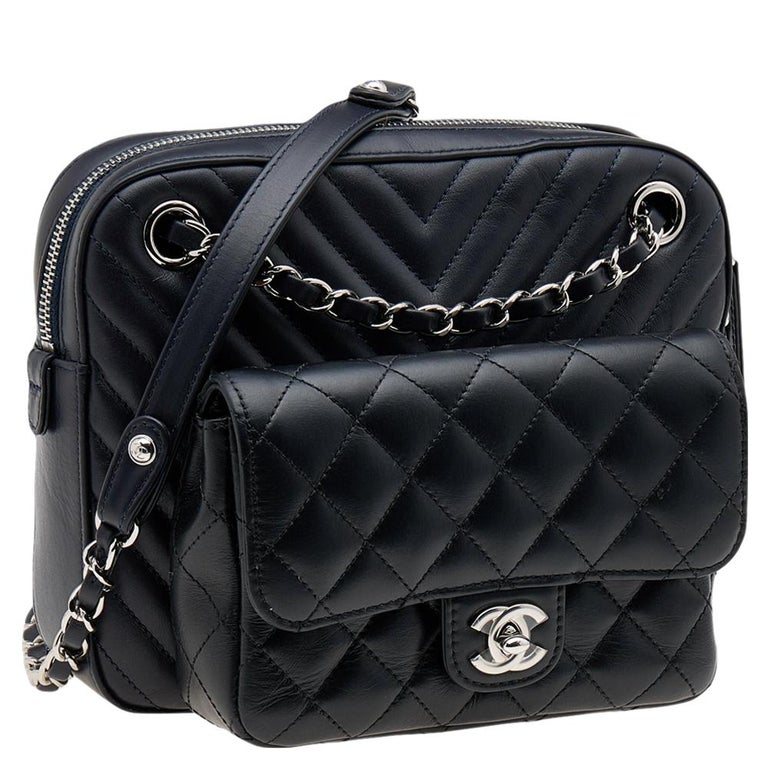 Chanel Navy Blue/Black Quilted And Chevron Leather Metiers d'art Camera  Case Bag at 1stDibs