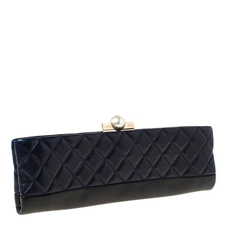 Women's Chanel Navy Blue/Black Quilted Leather Baguette Minaudiere Clutch