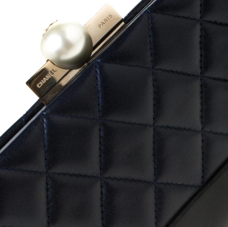 Chanel Navy Blue/Black Quilted Leather Baguette Minaudiere Clutch 3