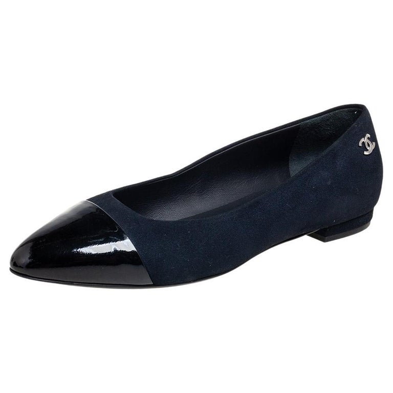 Chanel Navy Blue/Black Suede and Patent Leather CC Cap Toe Ballet Flats  Size 38