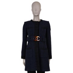 CHANEL navy blue & black wool 17P BELTED HOUNDSTOOTH TWEED Coat Jacket 36 XS