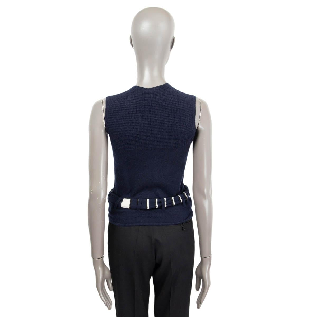 CHANEL navy blue cashmere 2002 SLEEVELESS BELTED KNIT TOP Shirt 38 S For Sale 1