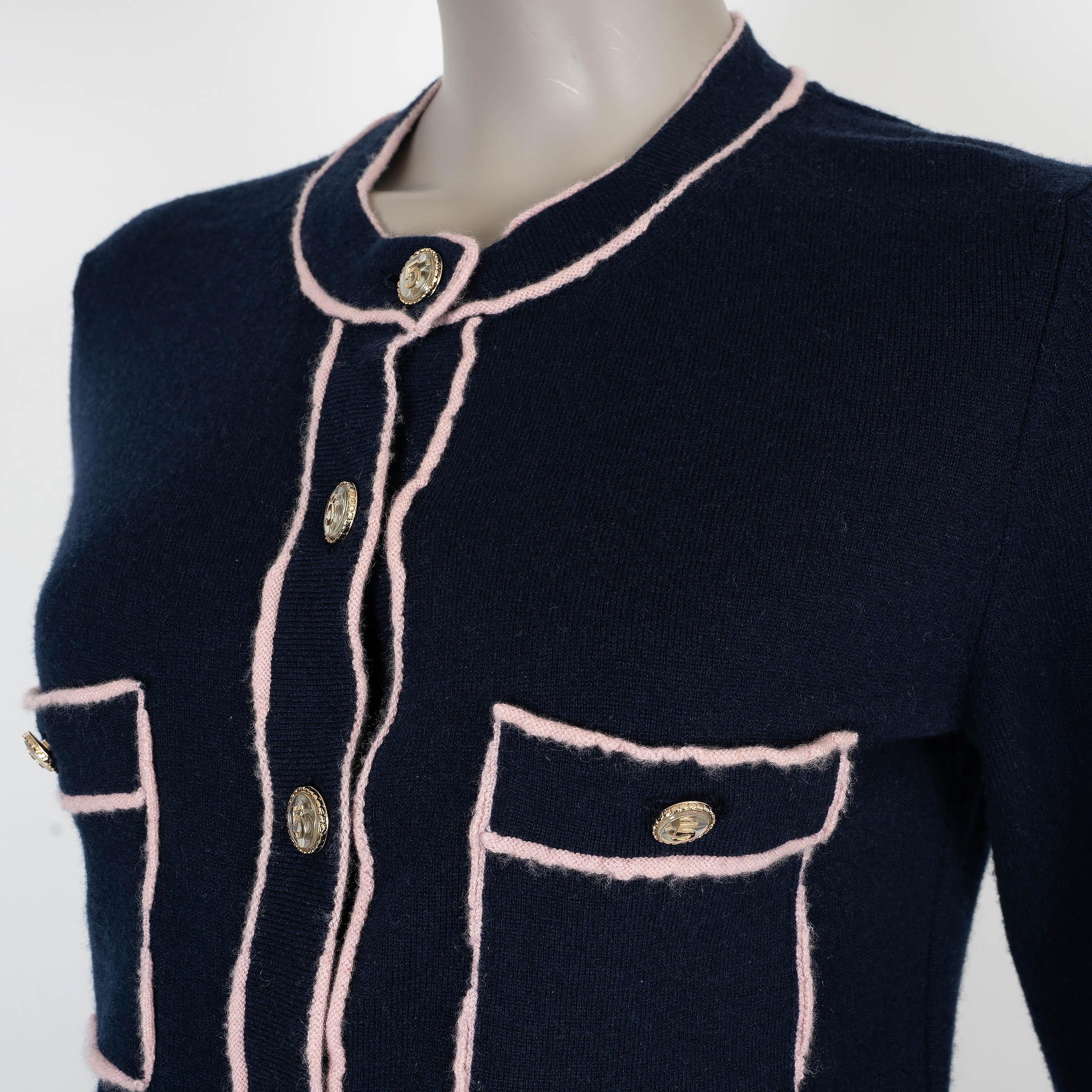 CHANEL navy blue cashmere 21S CONTRAST TRIM Cardigan Sweater 38 S For Sale 1