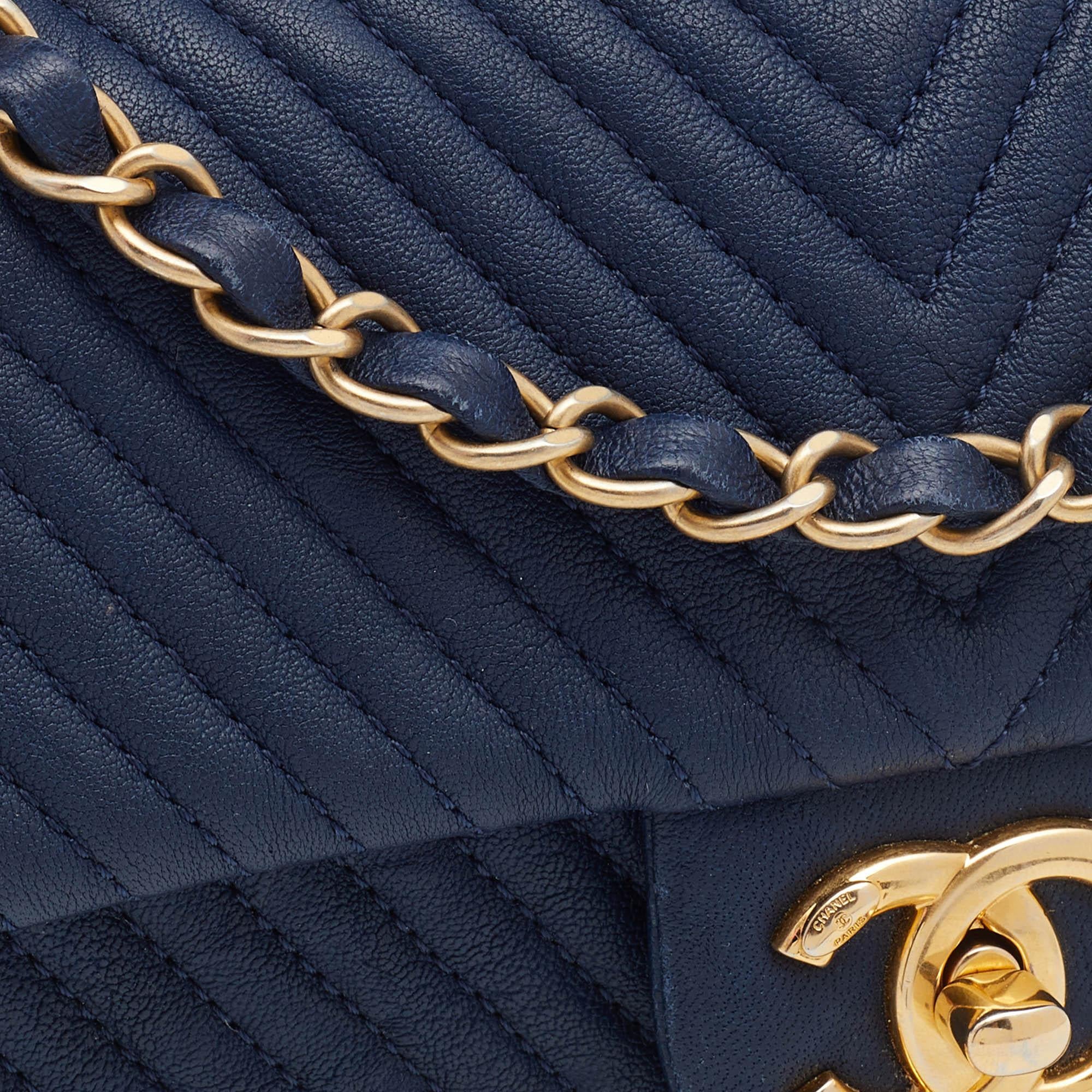 Chanel Navy Blue Chevron Leather Small Medallion Charm Flap Bag 4