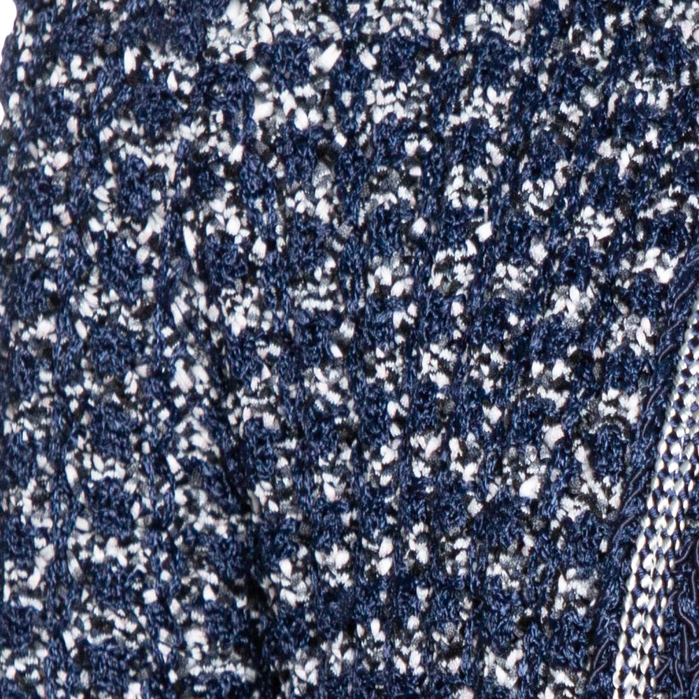 Chanel Navy Blue Crochet Knit Neck Chain Detail Jacket M In Good Condition In Dubai, Al Qouz 2