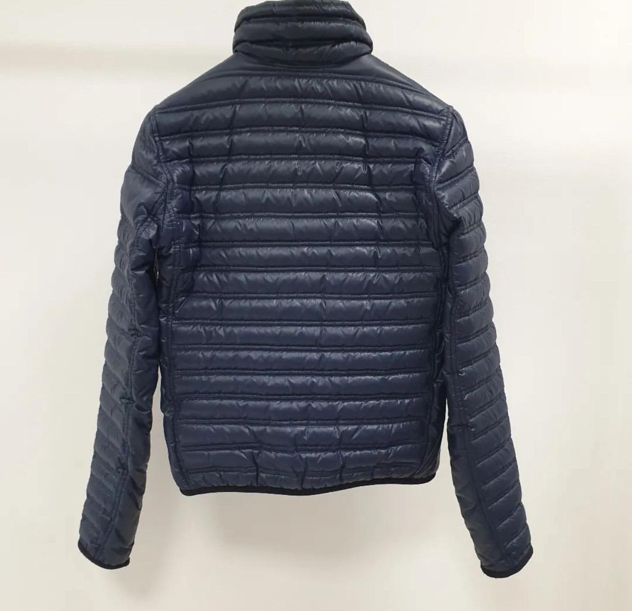 CHANEL Navy Blue Down Puffer Jacket For Sale 1