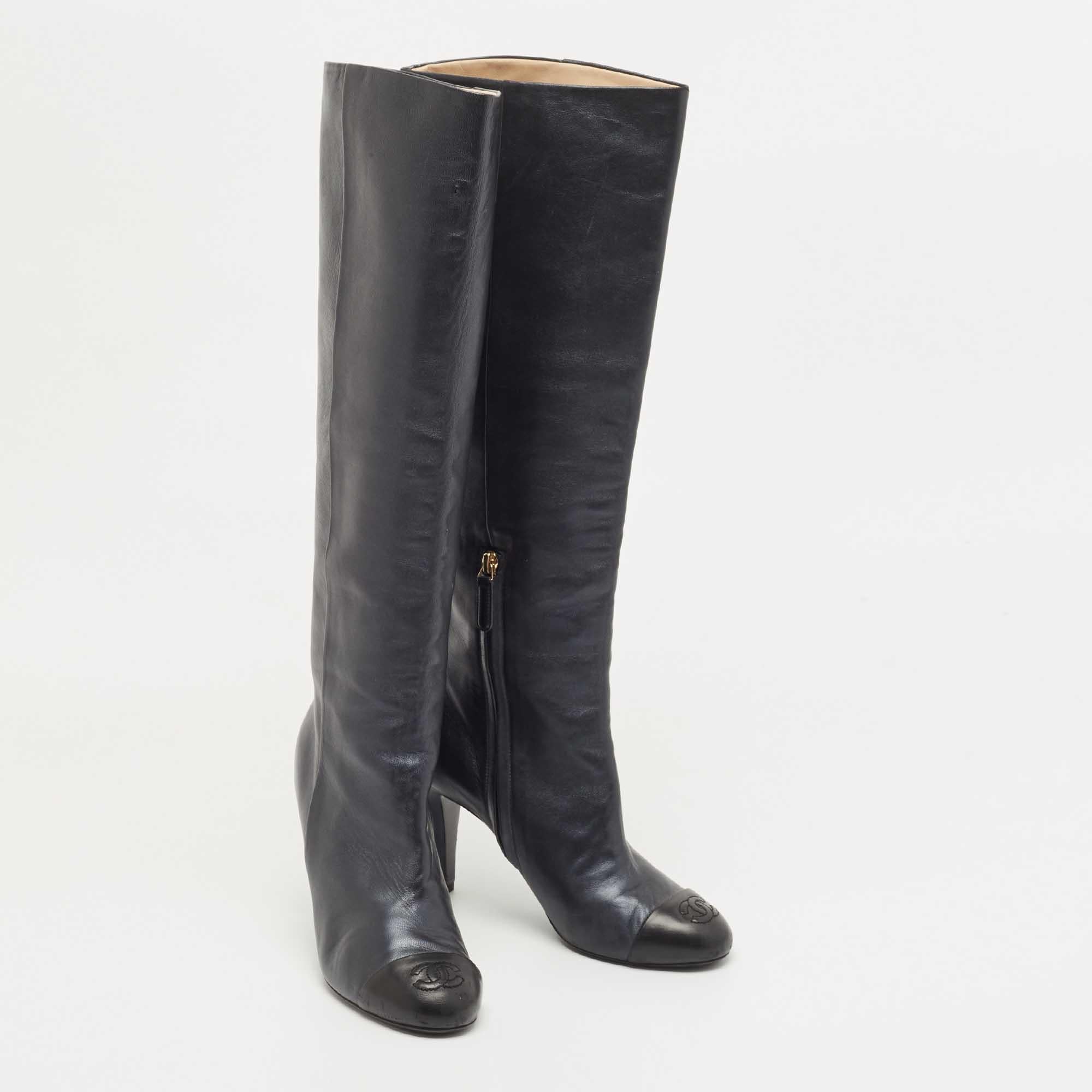 Black Chanel Navy Blue Leather Cap Toe Knee Length Boots Size 38.5 For Sale