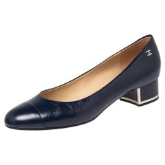 Chanel Navy Blue Leather CC Cap Toe Block Heel Pumps Size 39.5