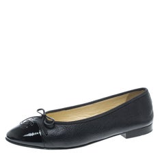 Chanel Navy Blue Leather CC Cap Toe Bow Ballet Flats Size 40.5