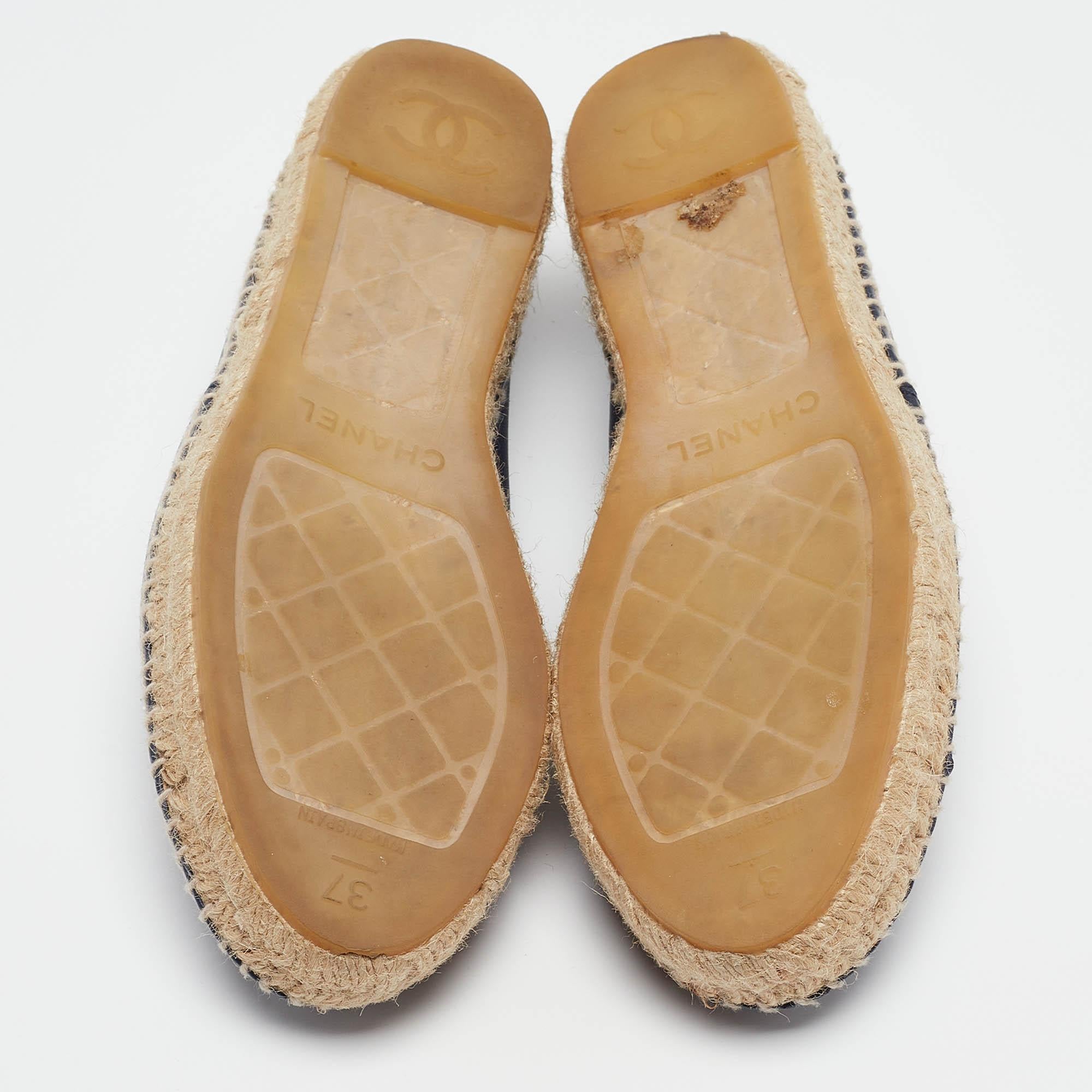 Chanel Navy Blue Leather CC Cap Toe Espadrille Flats Size 37 2