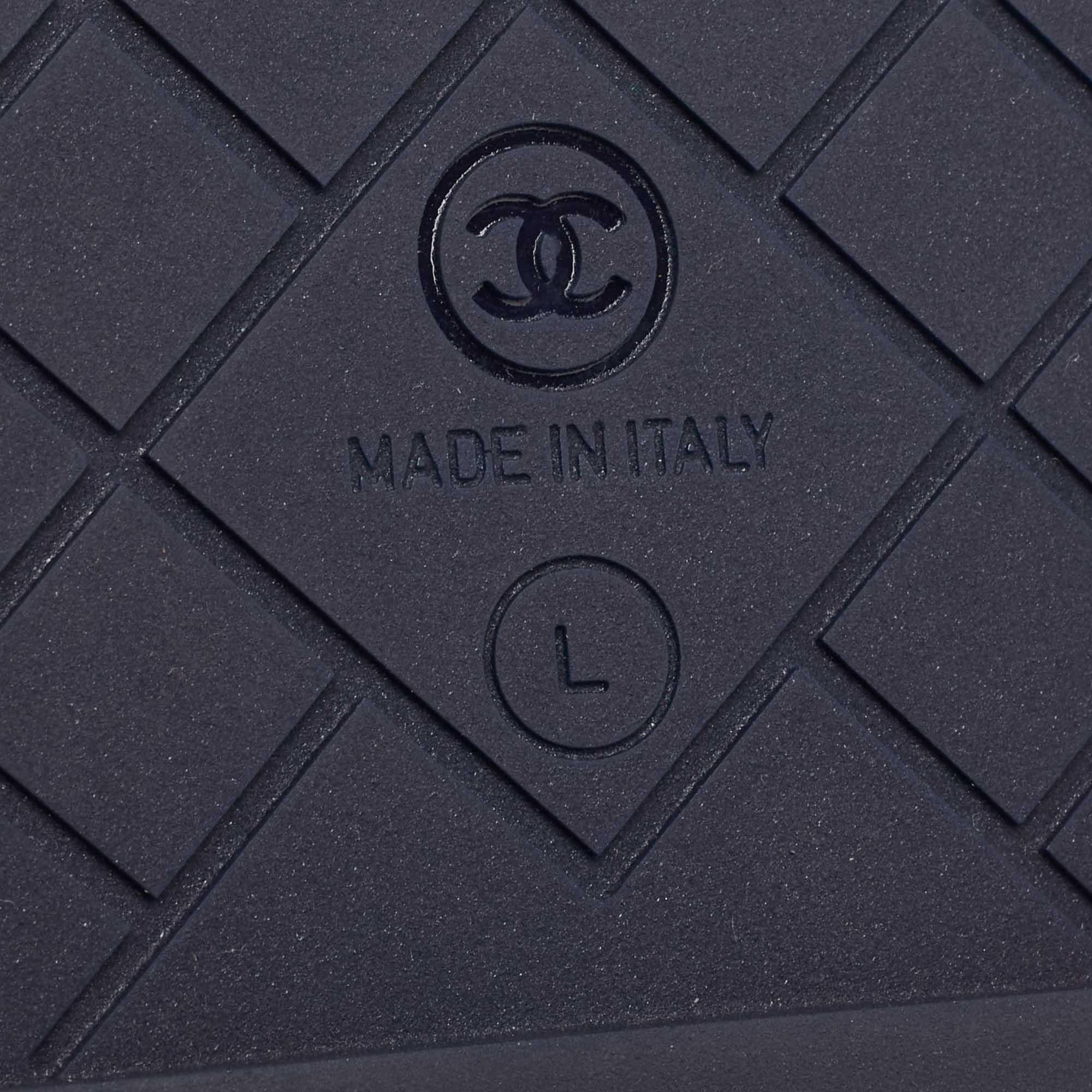 Chanel Navy Blue Leather Chain Link CC Flat Slides Size L 1