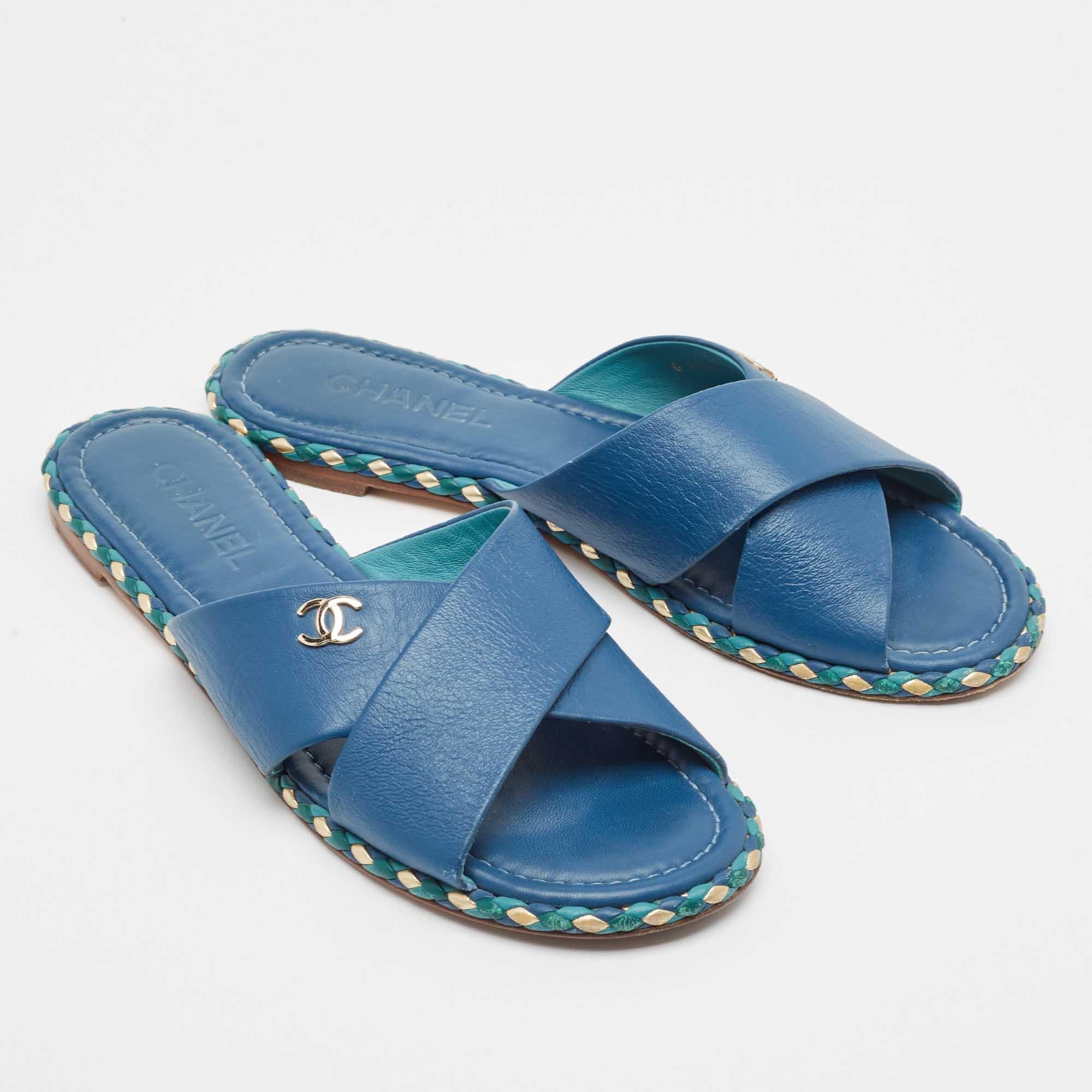Women's Chanel Navy Blue Leather Flat Sandals Size 42