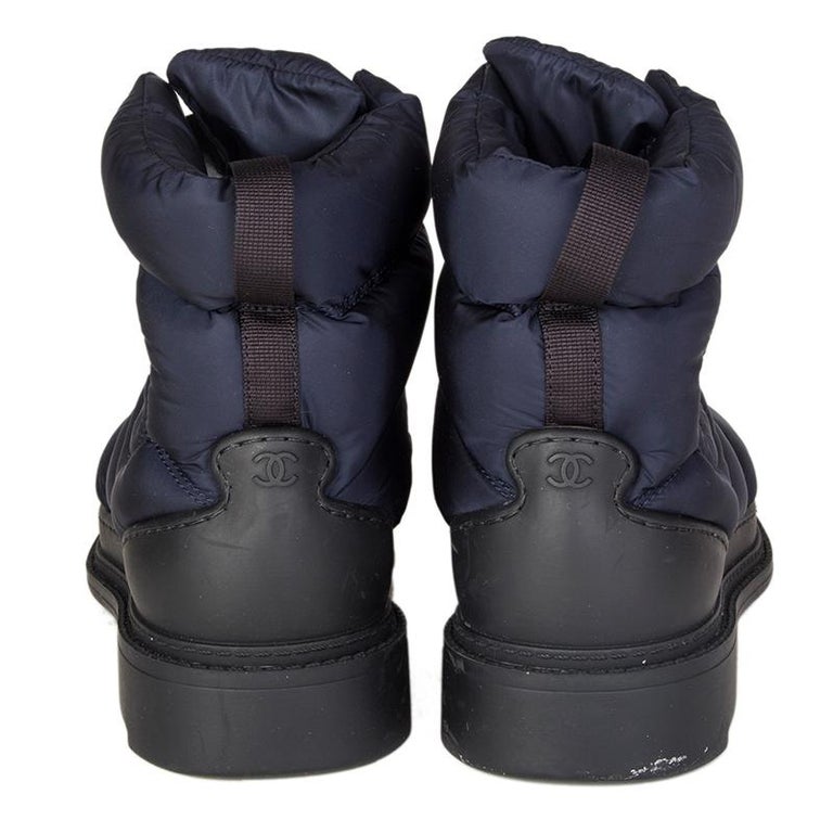 CHANEL navy blue nylon DOWN Ankle SNOW Boots Shoes 37