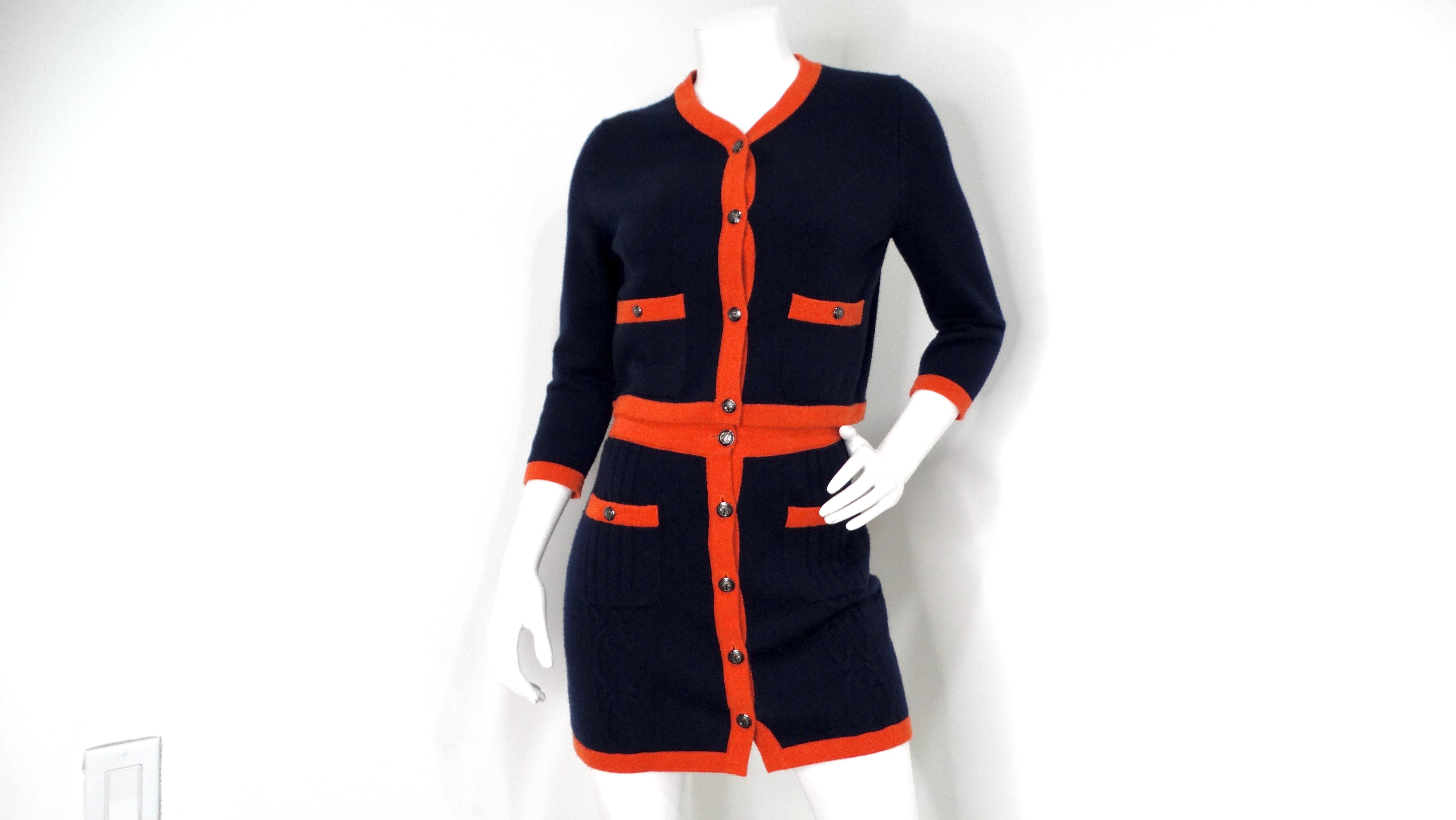 Chanel Kaschmir-Strickjacke in Marineblau und Orange im Angebot 3