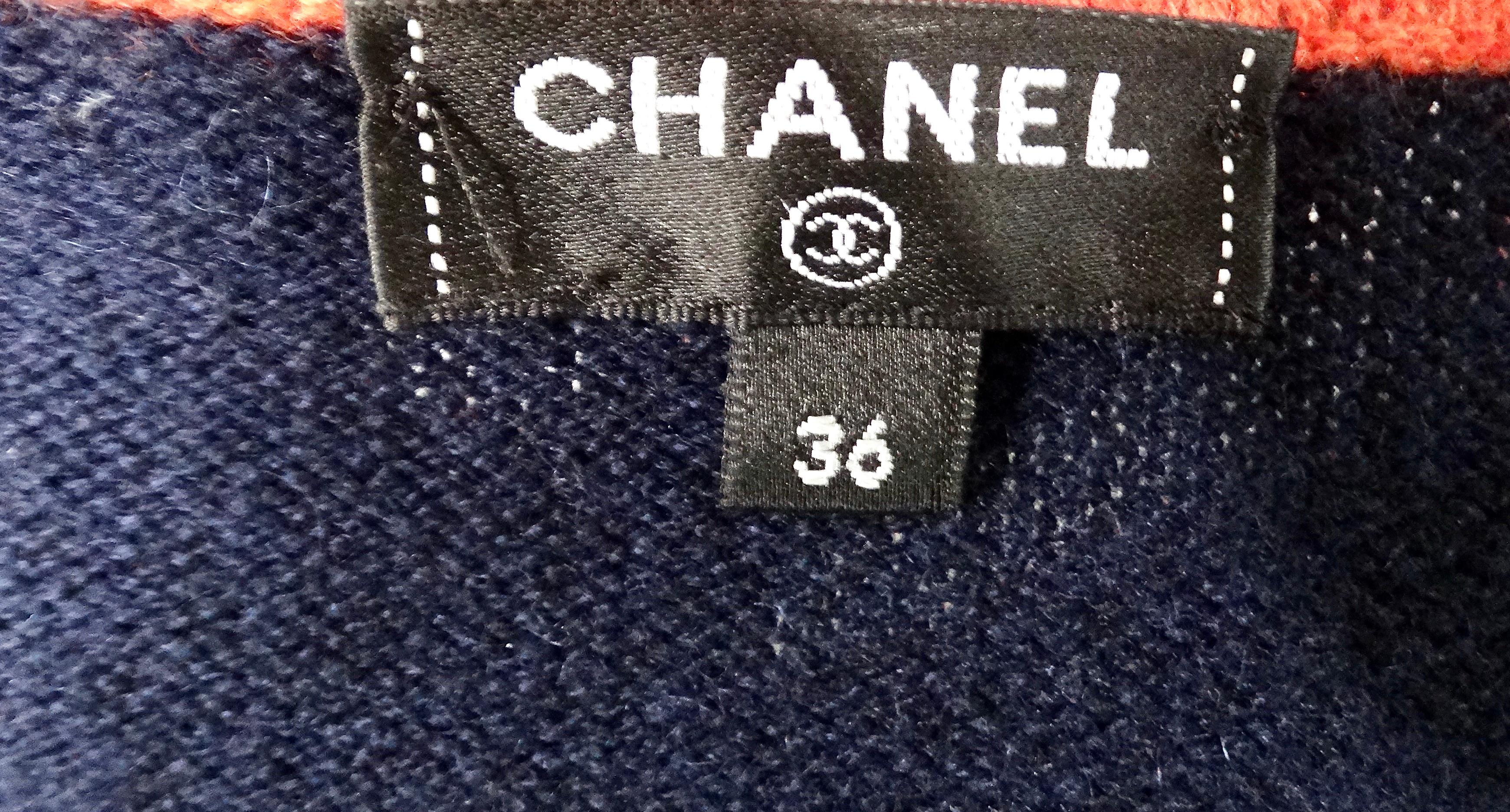 Chanel Kaschmir-Strickjacke in Marineblau und Orange im Angebot 4