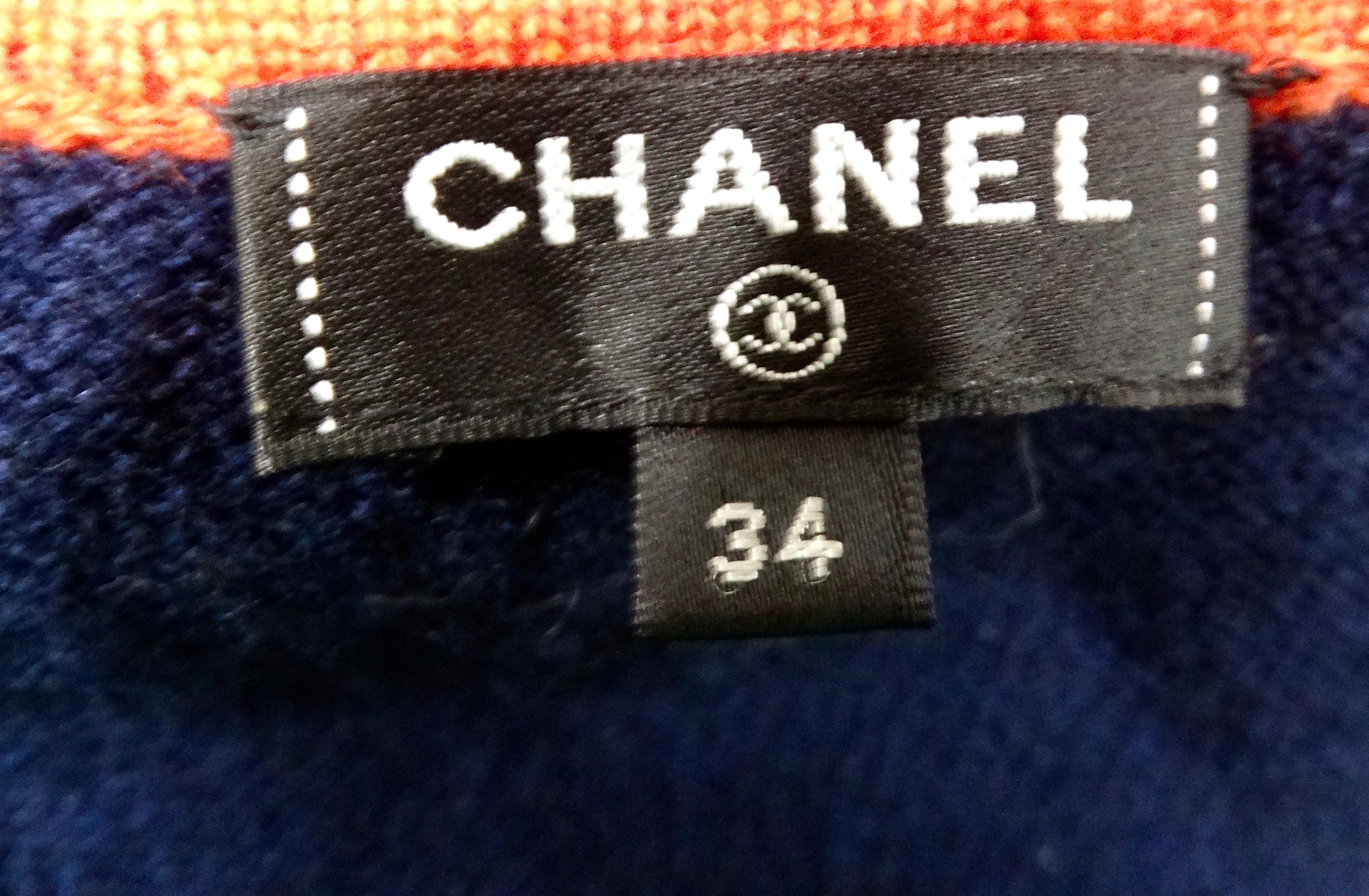 Mini gonna in maglia di cashmere blu e arancione di Chanel in vendita 6