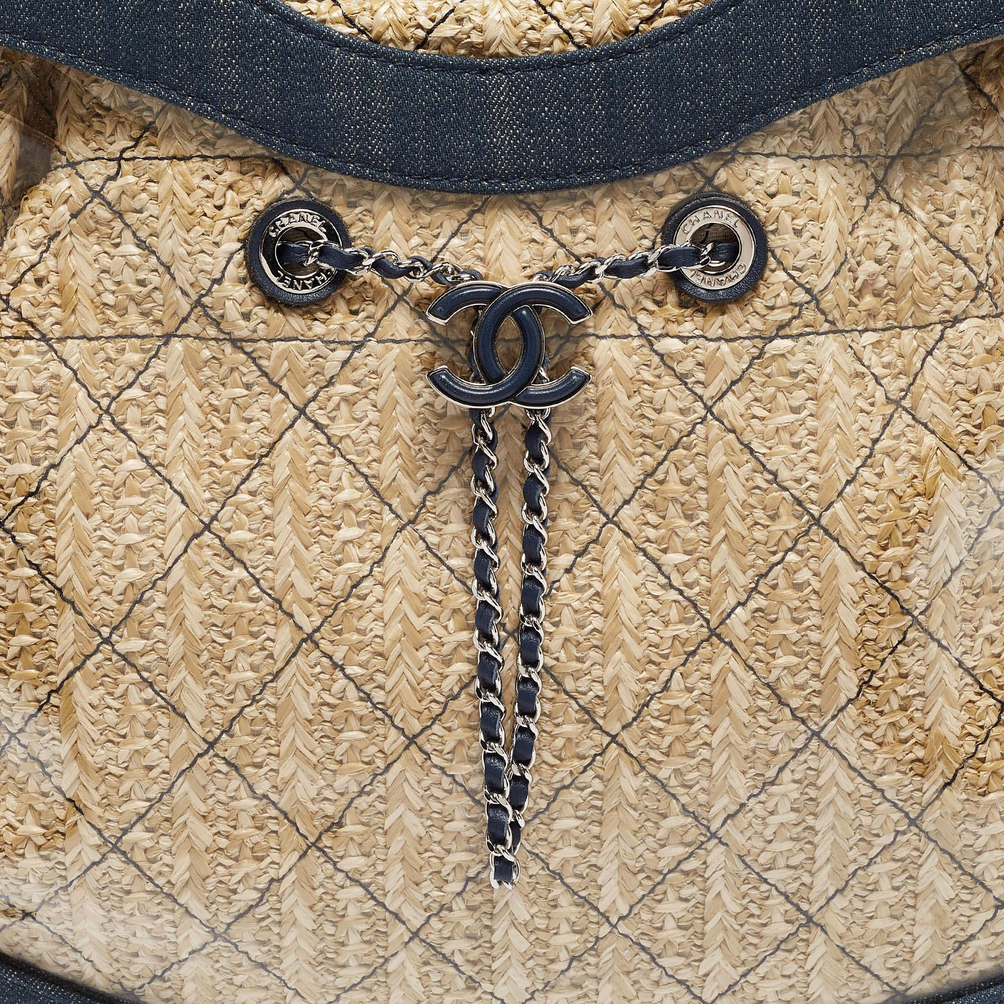 Sac shopping Chanel 31 bleu marine en PVC et denim Pour femmes en vente