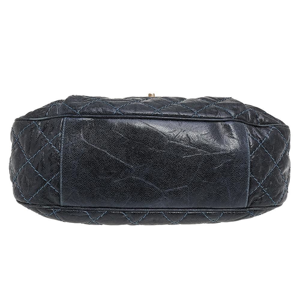 Black Chanel Navy Blue Quilted Glazed Cavier Leather Coco Pleats Messenger Bag