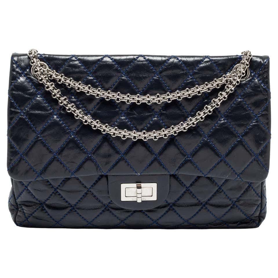Women's or Men's Chanel Navy Blue Quilted Leather Reissue 2.55 Classic 227 Double Flap Bag For Sale