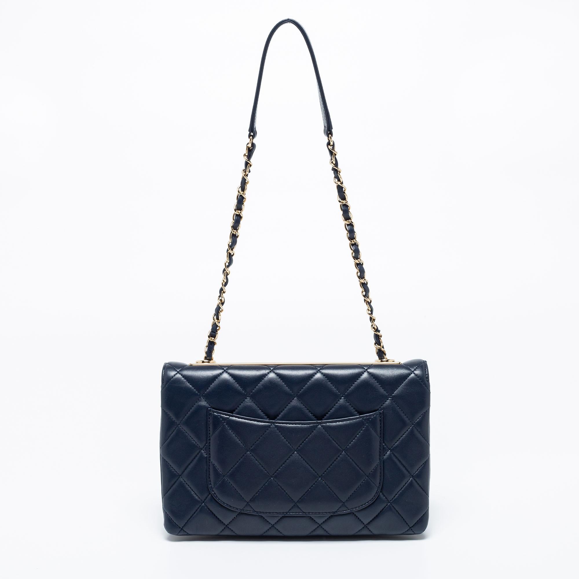 We're bringing Chanel's iconic flap bag to your closet with this beautiful creation. Exquisitely crafted from quilted leather, it bears the signature label inside the leather interior and the iconic CC turn-lock on the flap. The bag has gold-tone