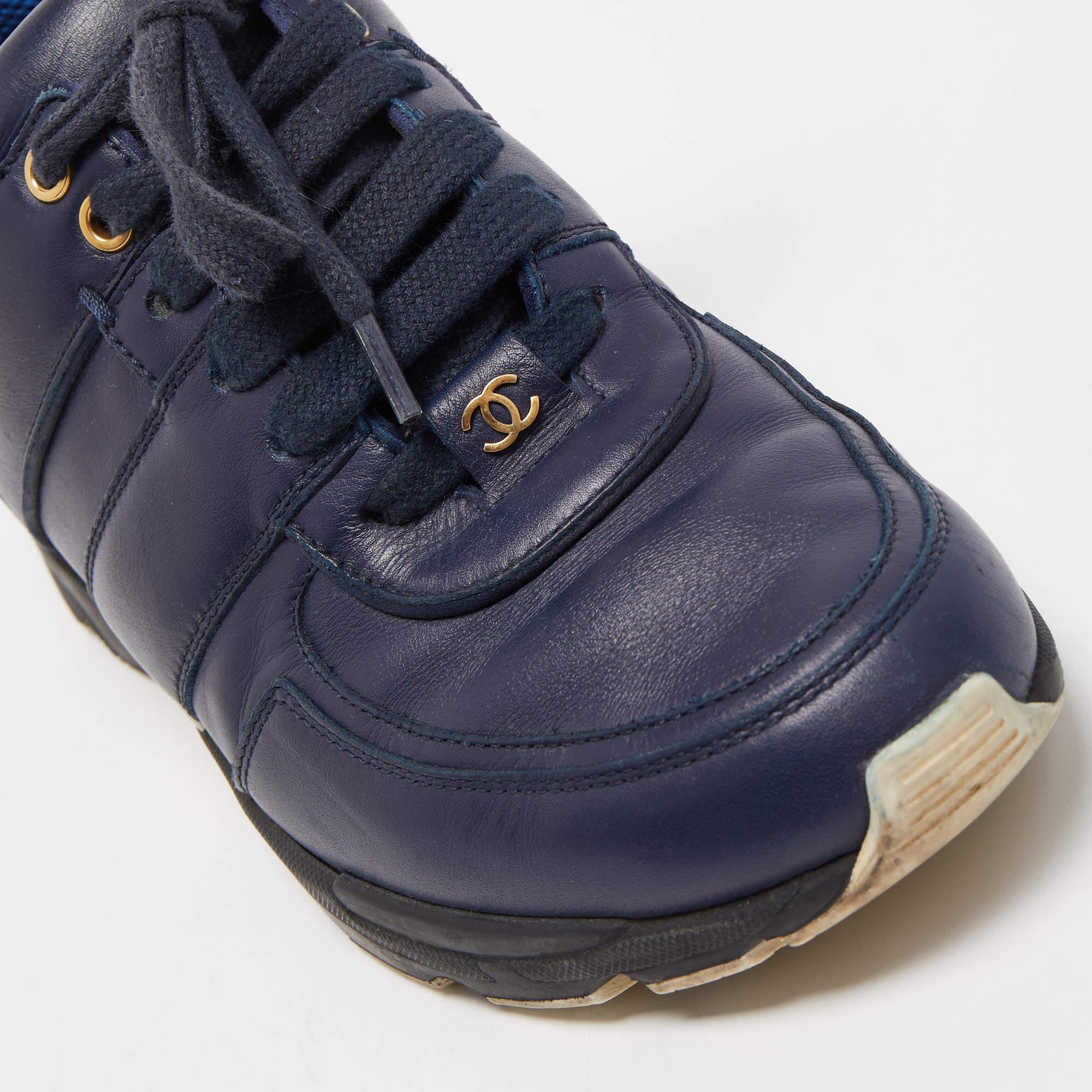 Chanel Navy Blue Satin And Leather CC Low Top Sneakers Size 37.5 3